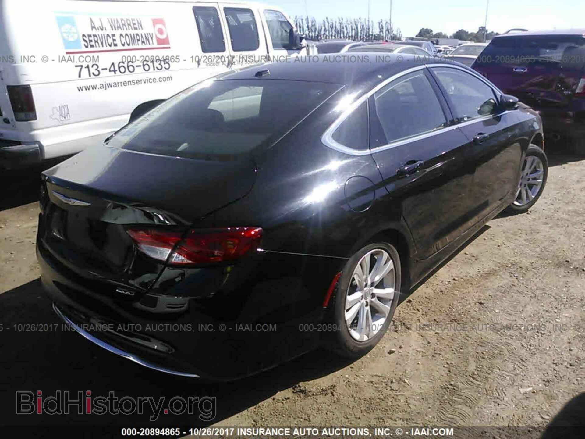 2015 Chrysler 200 - VIN: 1C3CCCAB7FN639966 - Photo 4