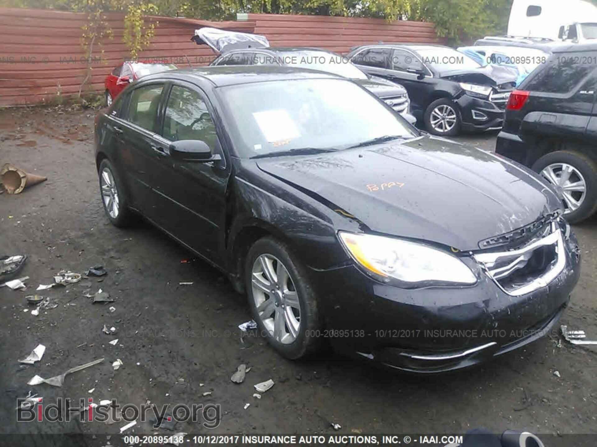 Photo 1C3CCBBG8CN228415 - Chrysler 200 2012