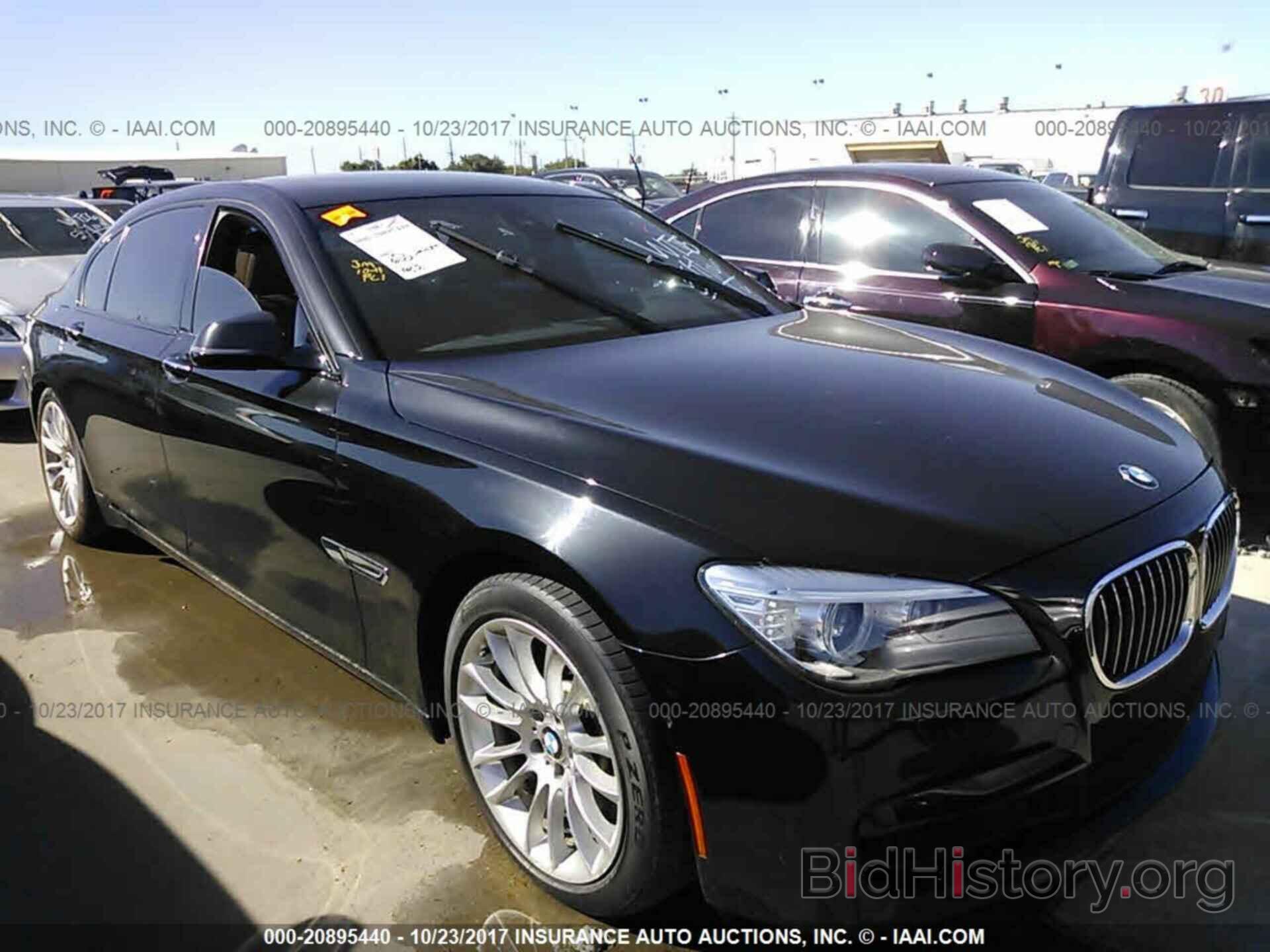 Photo WBAYE8C54DD132751 - Bmw 750 2013