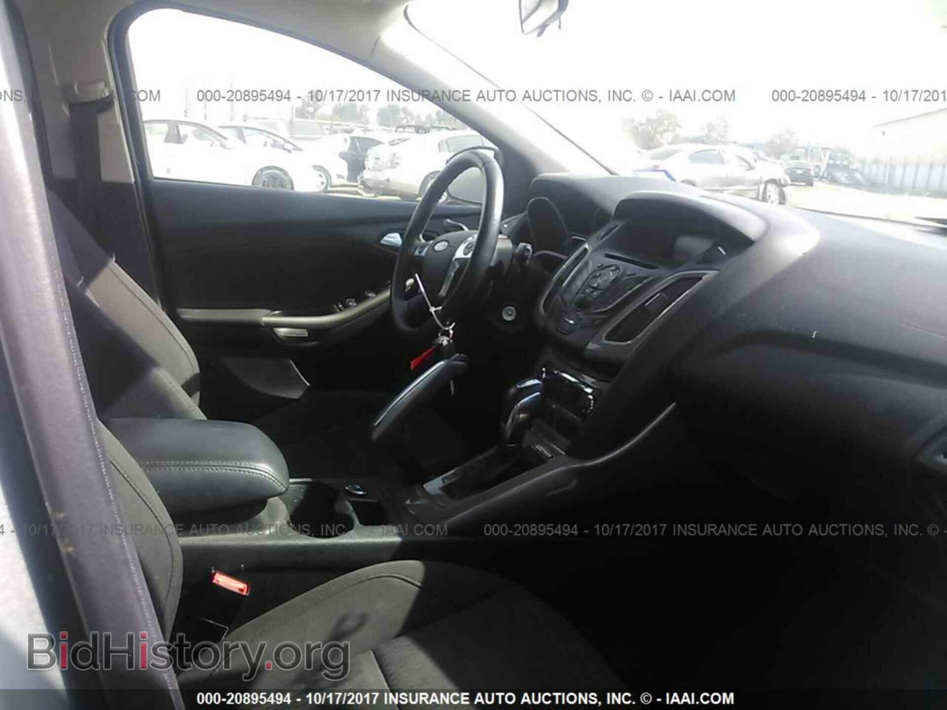 2012 Ford Focus - VIN: 1FAHP3M25CL375662 - Photo 5