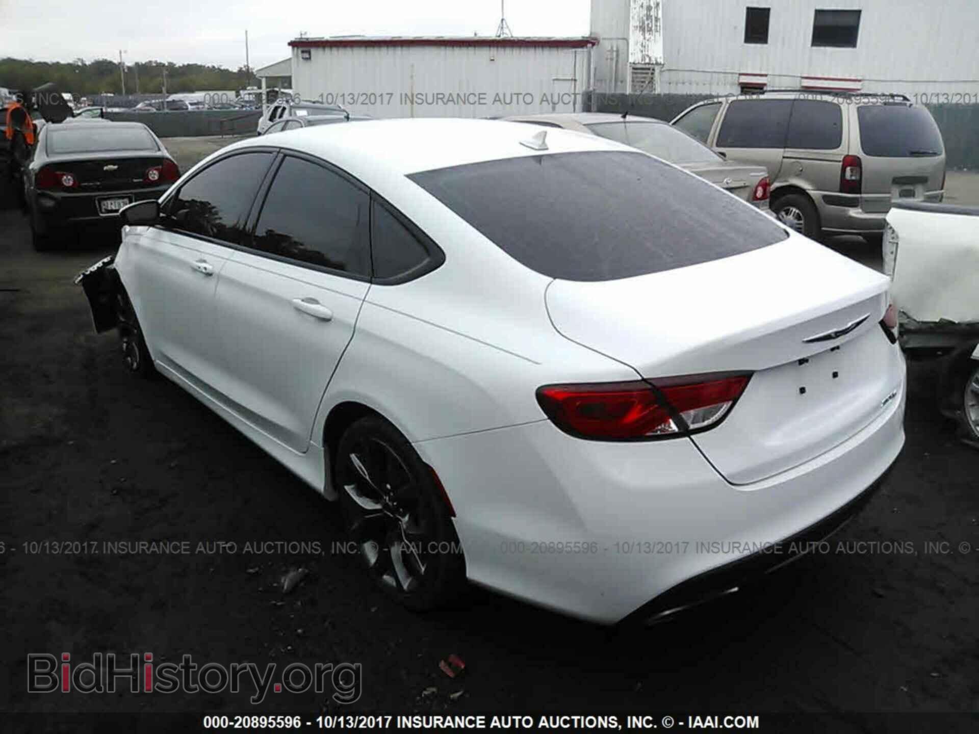 2015 Chrysler 200 - VIN: 1C3CCCBB6FN558438 - Photo 3