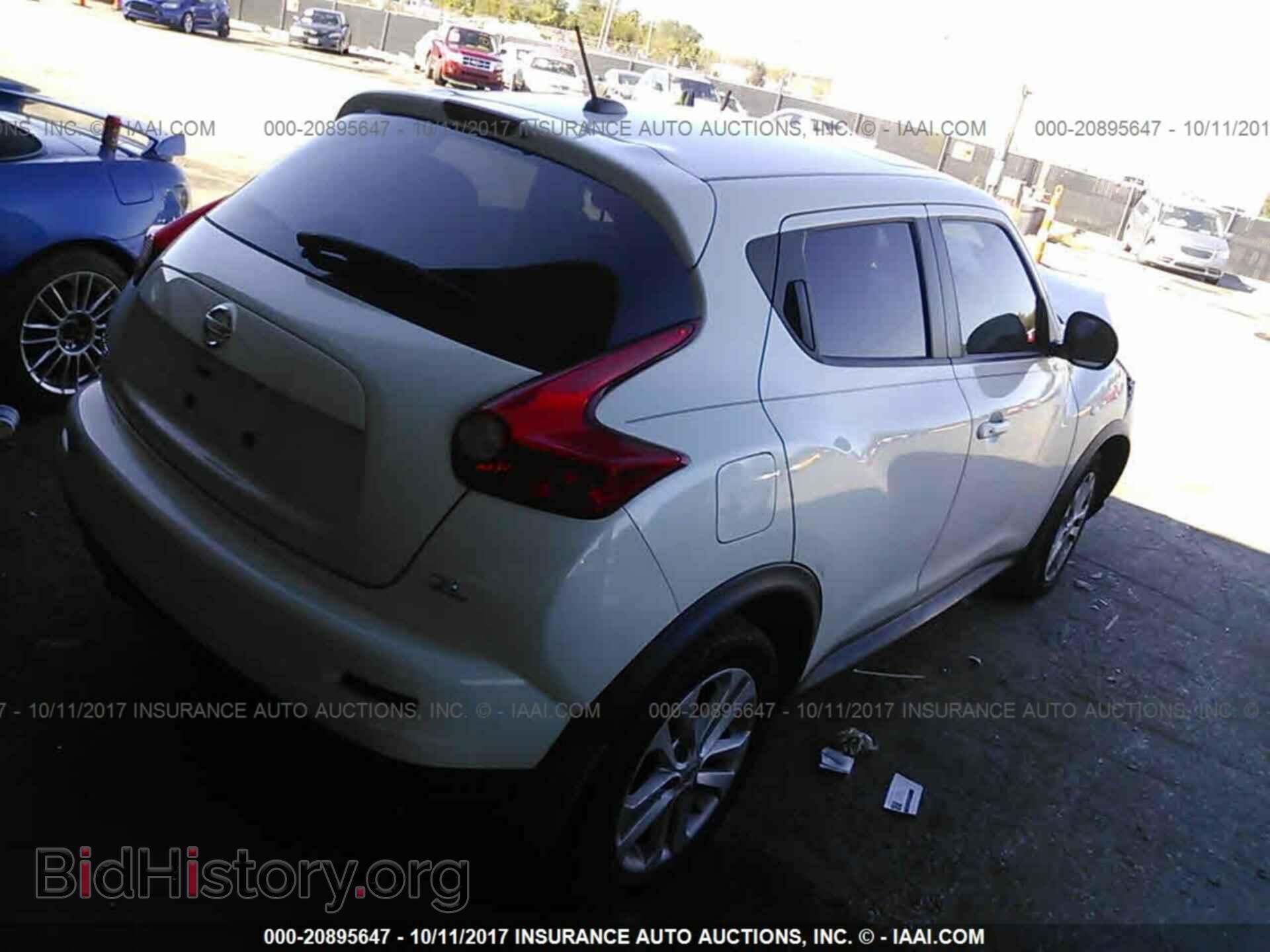 2011 Nissan Juke - VIN: JN8AF5MR5BT013017 - Фото 4