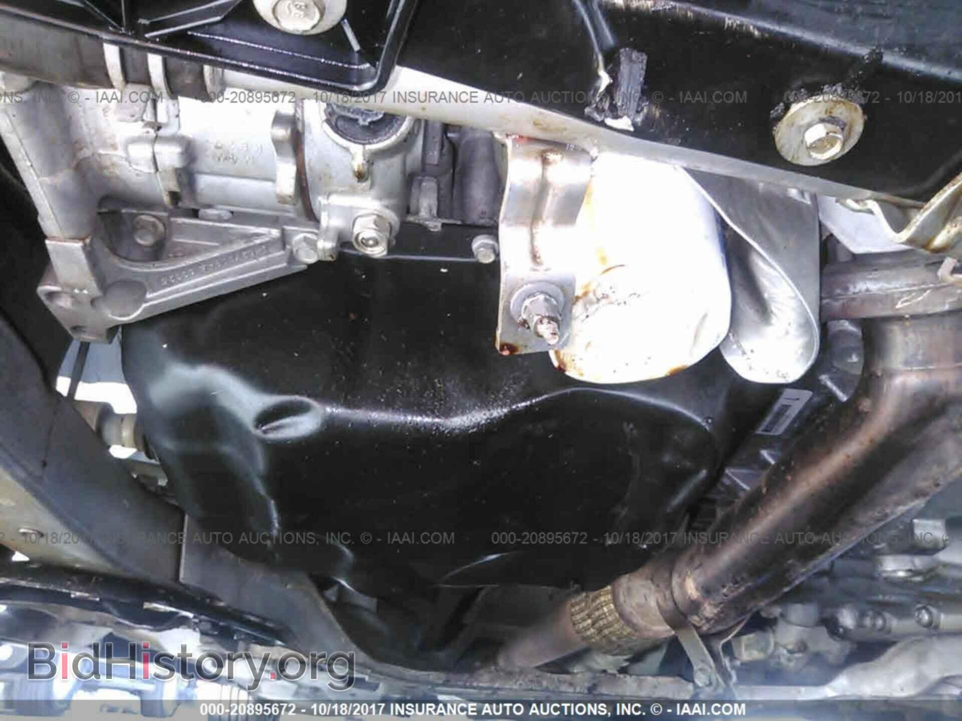 2016 Chrysler 200 - VIN: 1C3CCCFB2GN100200 - Photo 6