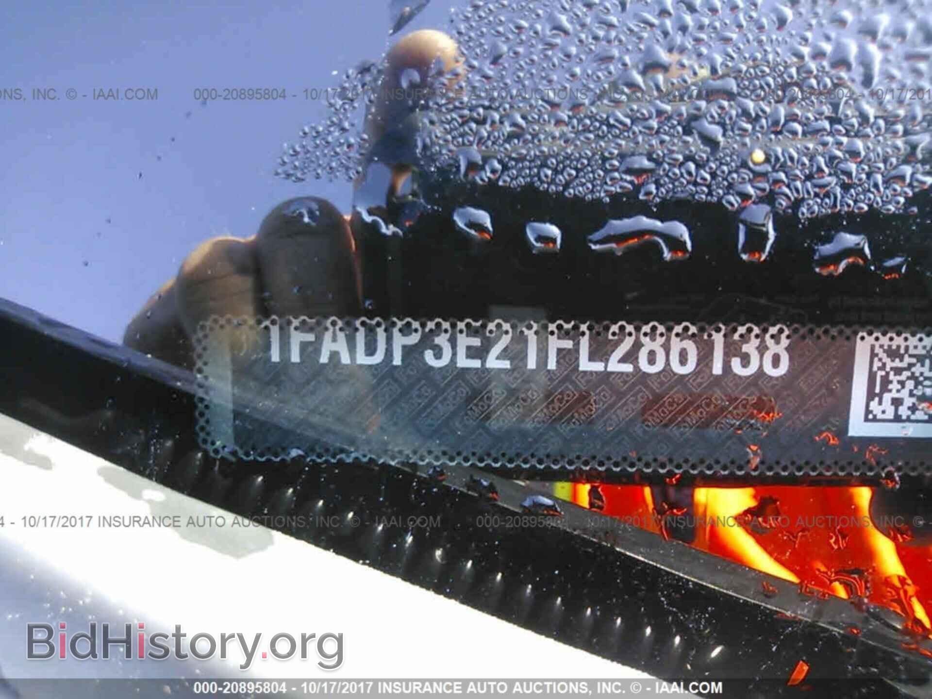 2015 Ford Focus - VIN: 1FADP3E21FL286138 - Photo 9