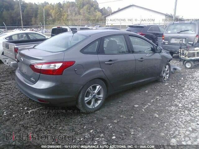2014 Ford Focus - VIN: 1FADP3F25EL102994 - Photo 4
