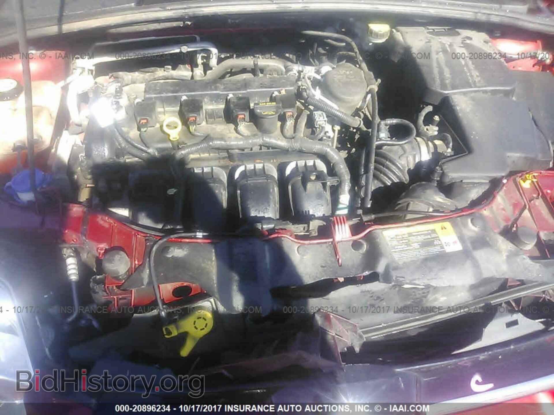 2012 Ford Focus - VIN: 1FAHP3M29CL474436 - Photo 10