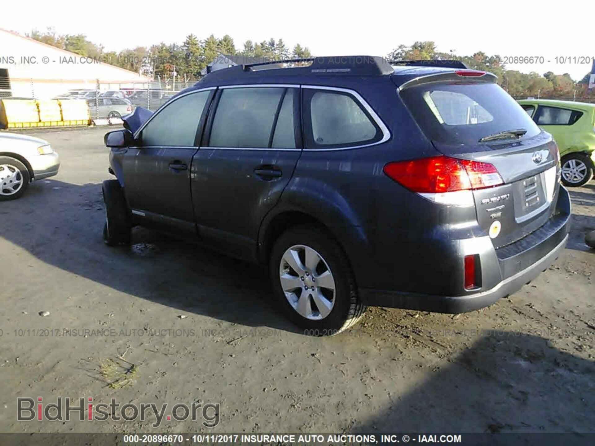 2012 Subaru Outback - VIN: 4S4BRBAC6C3285353 - Photo 3