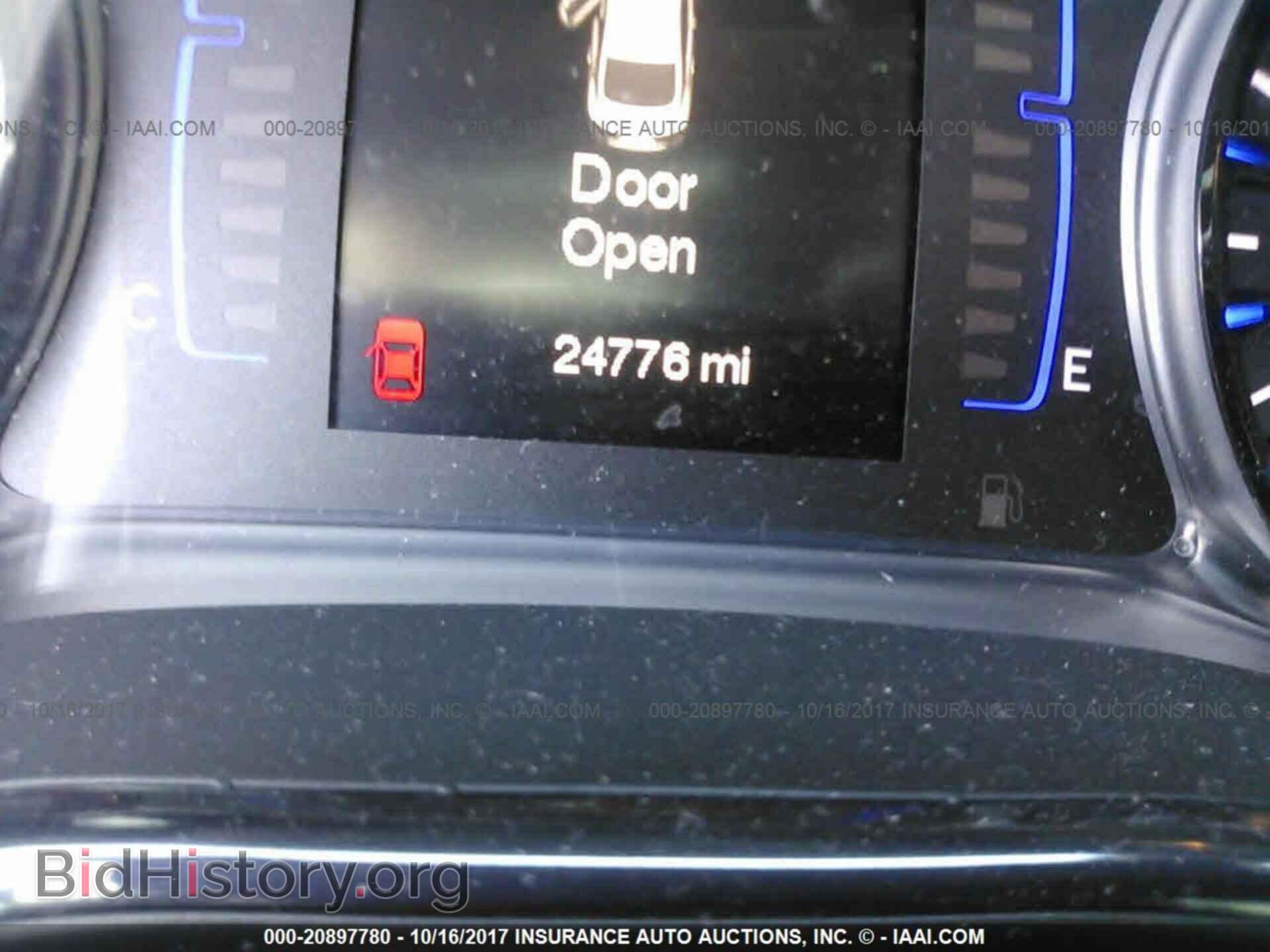 2015 Chrysler 200 - VIN: 1C3CCCBB1FN678079 - Фото 7