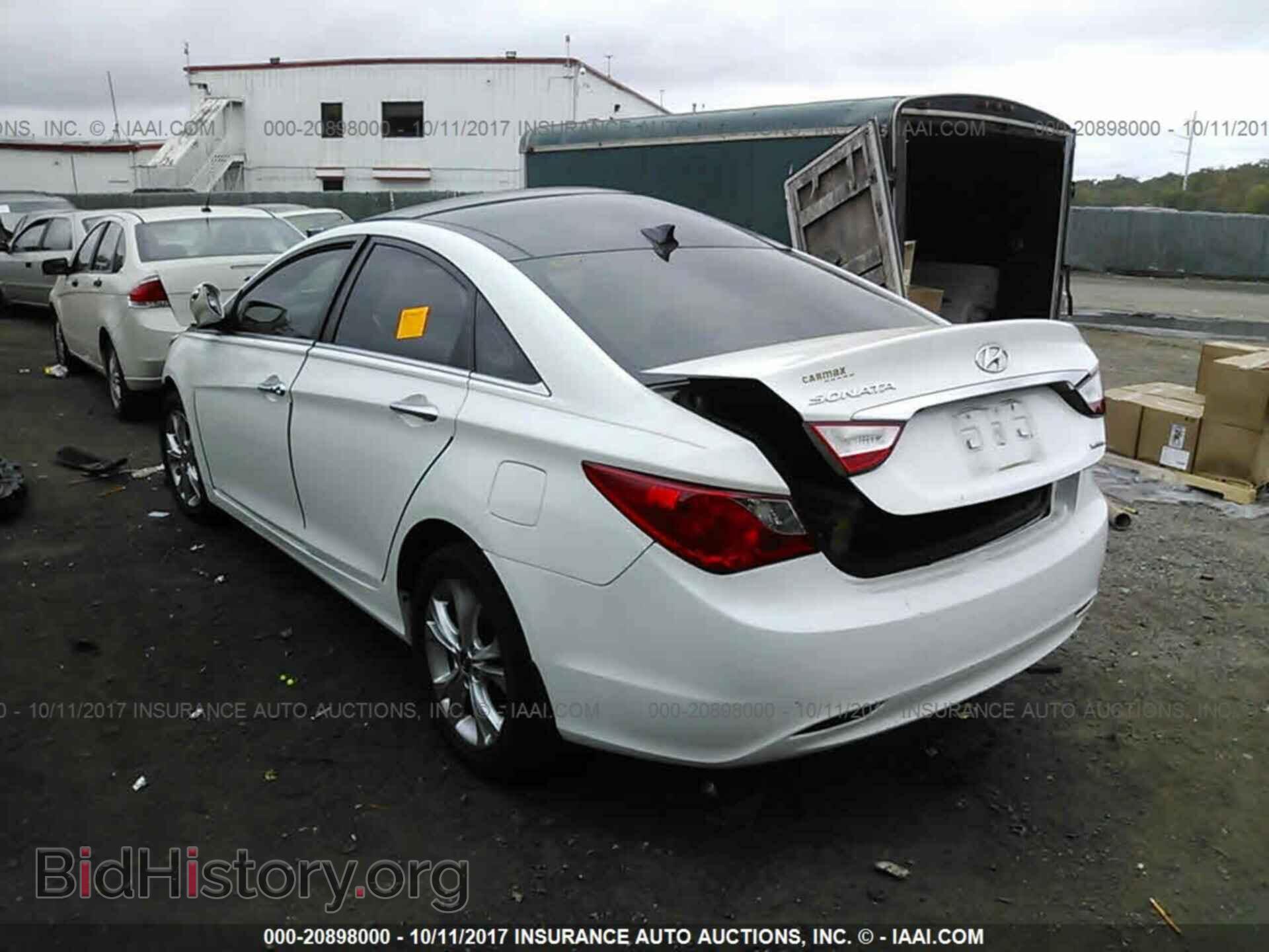 2012 Hyundai Sonata - VIN: 5NPEC4AC6CH460087 - Photo 3