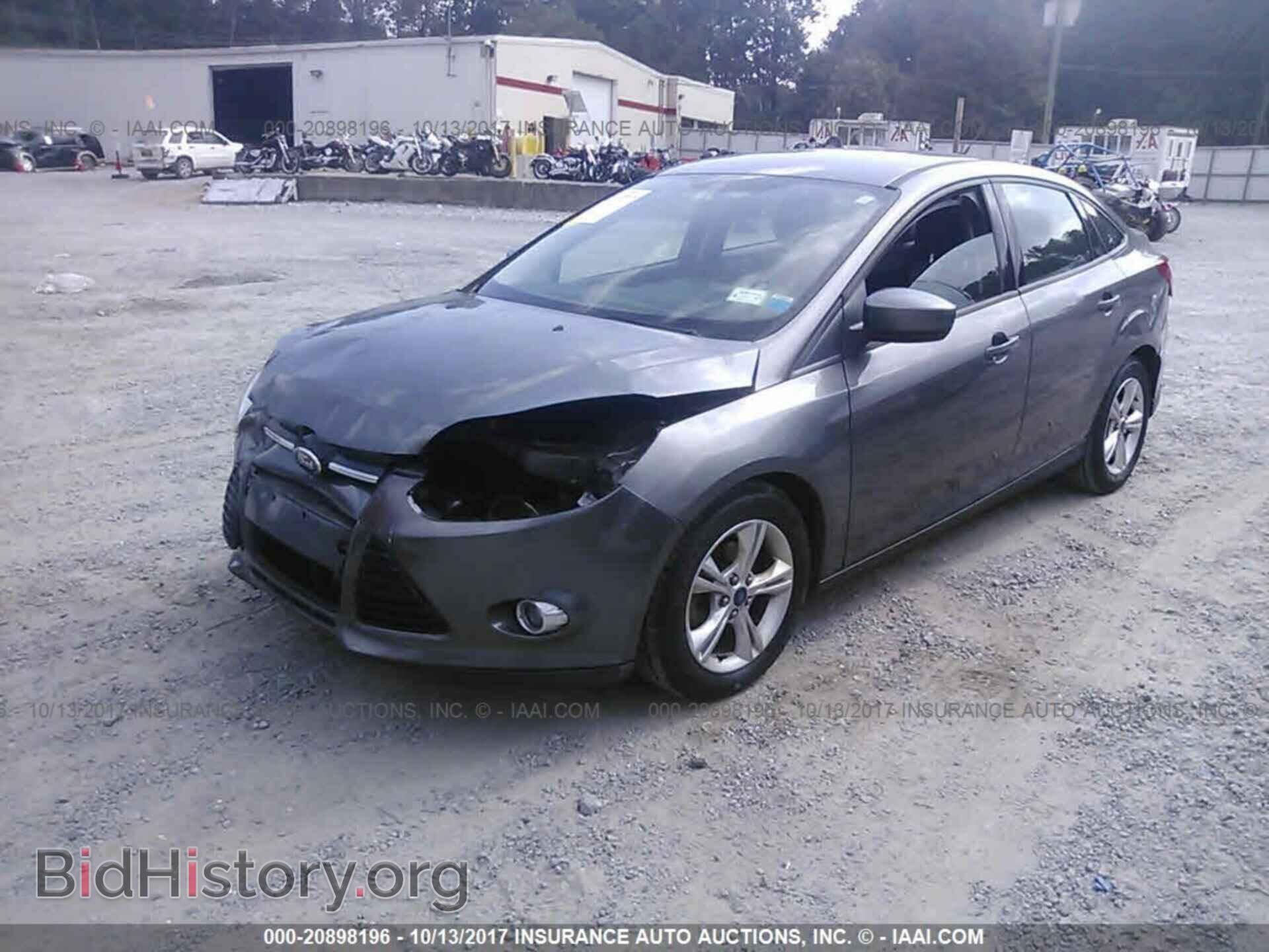 2012 Ford Focus - VIN: 1FAHP3F29CL390274 - Photo 2