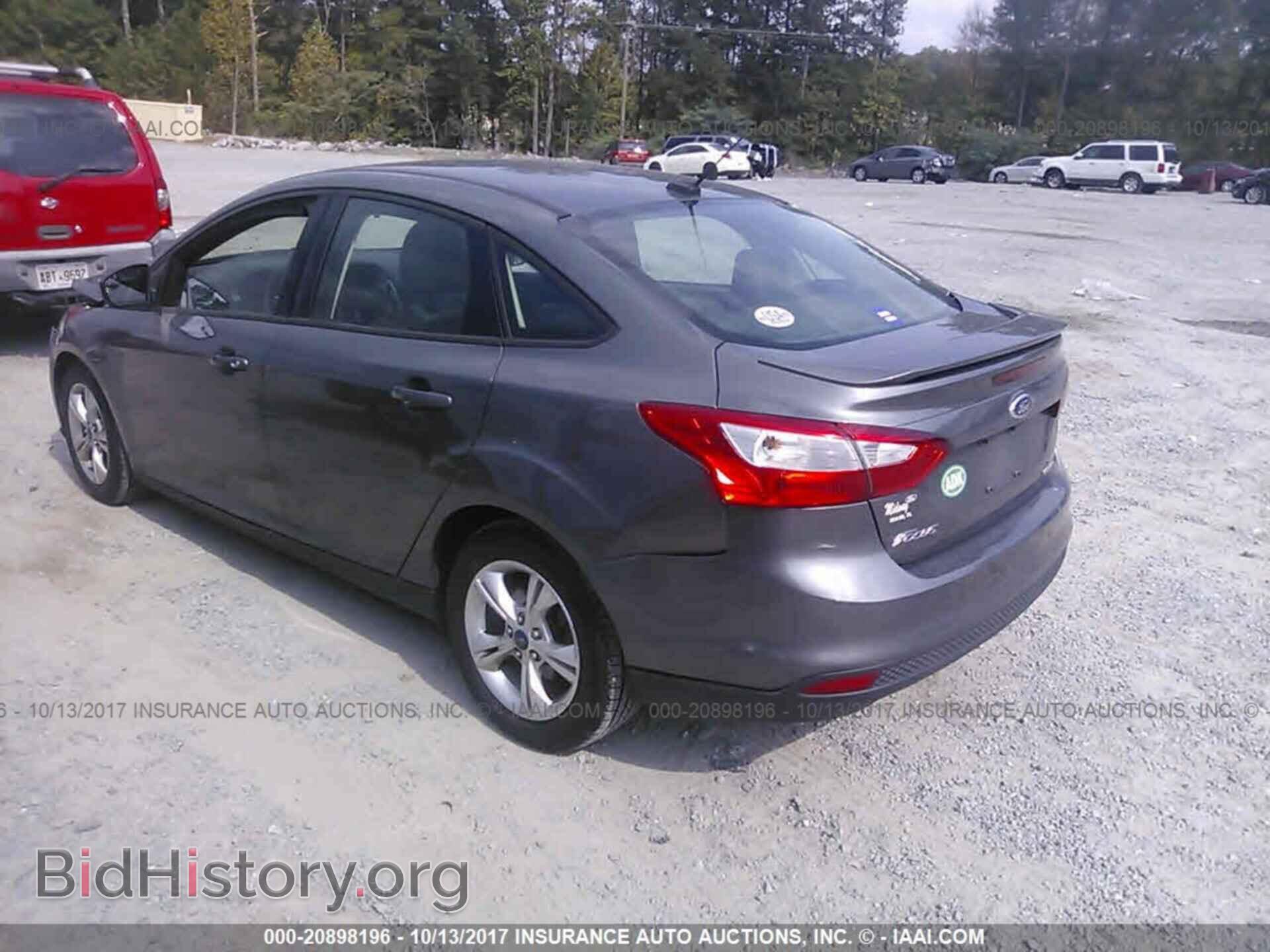 2012 Ford Focus - VIN: 1FAHP3F29CL390274 - Photo 3