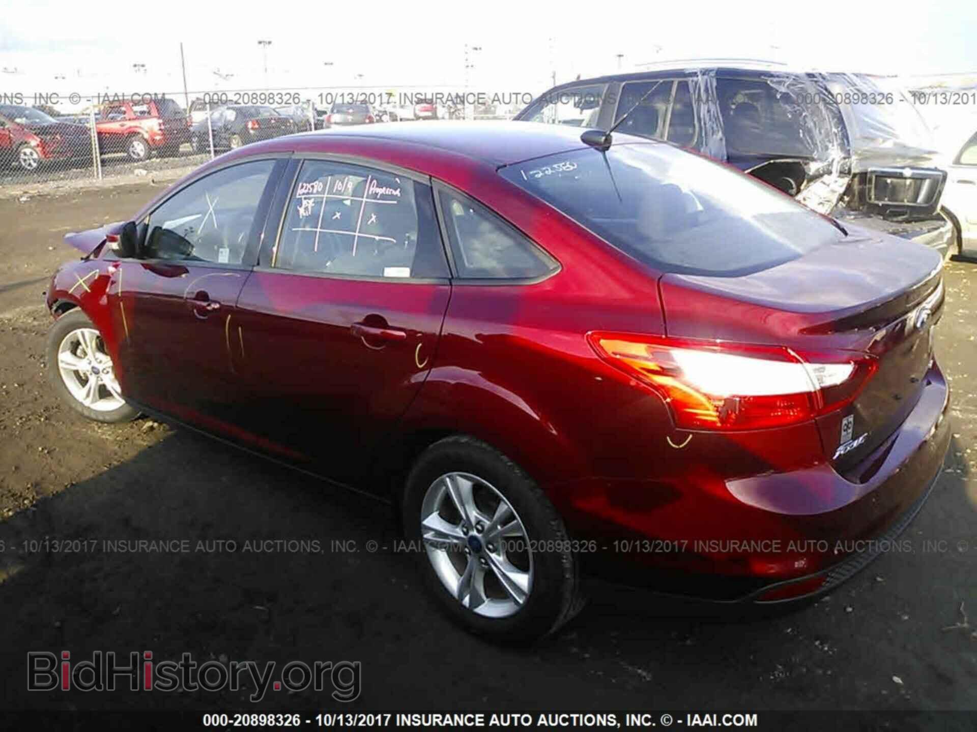 2014 Ford Focus - VIN: 1FADP3F28EL252792 - Фото 3