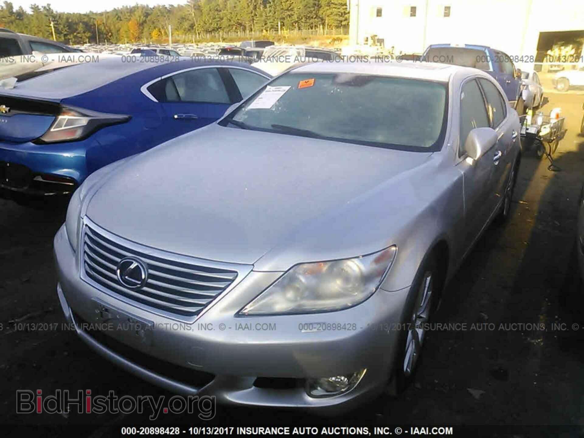 2012 Lexus Ls - VIN: JTHCL5EF8C5013275 - Фото 2