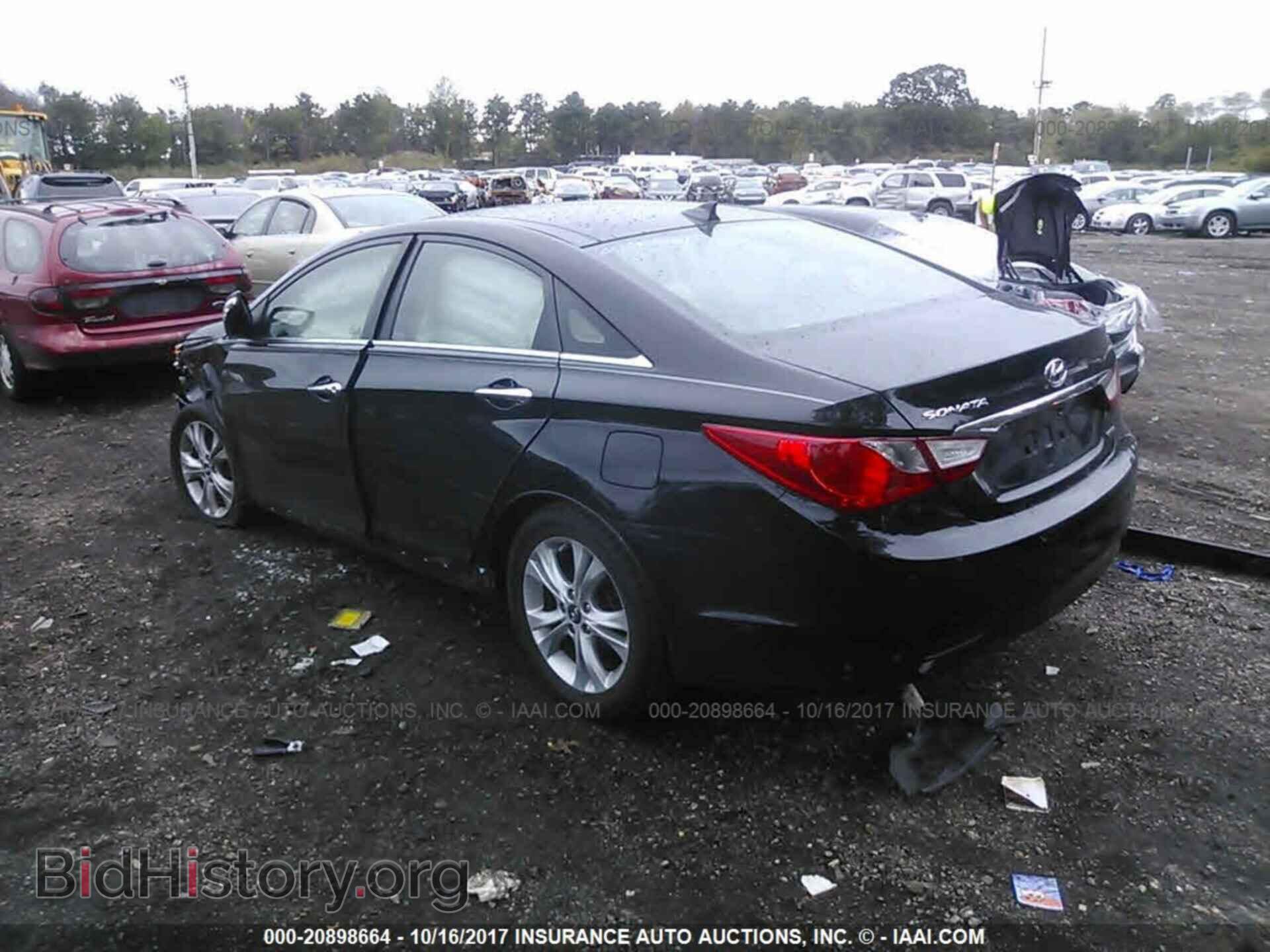 2012 Hyundai Sonata - VIN: 5NPEC4AC2CH451533 - Фото 3