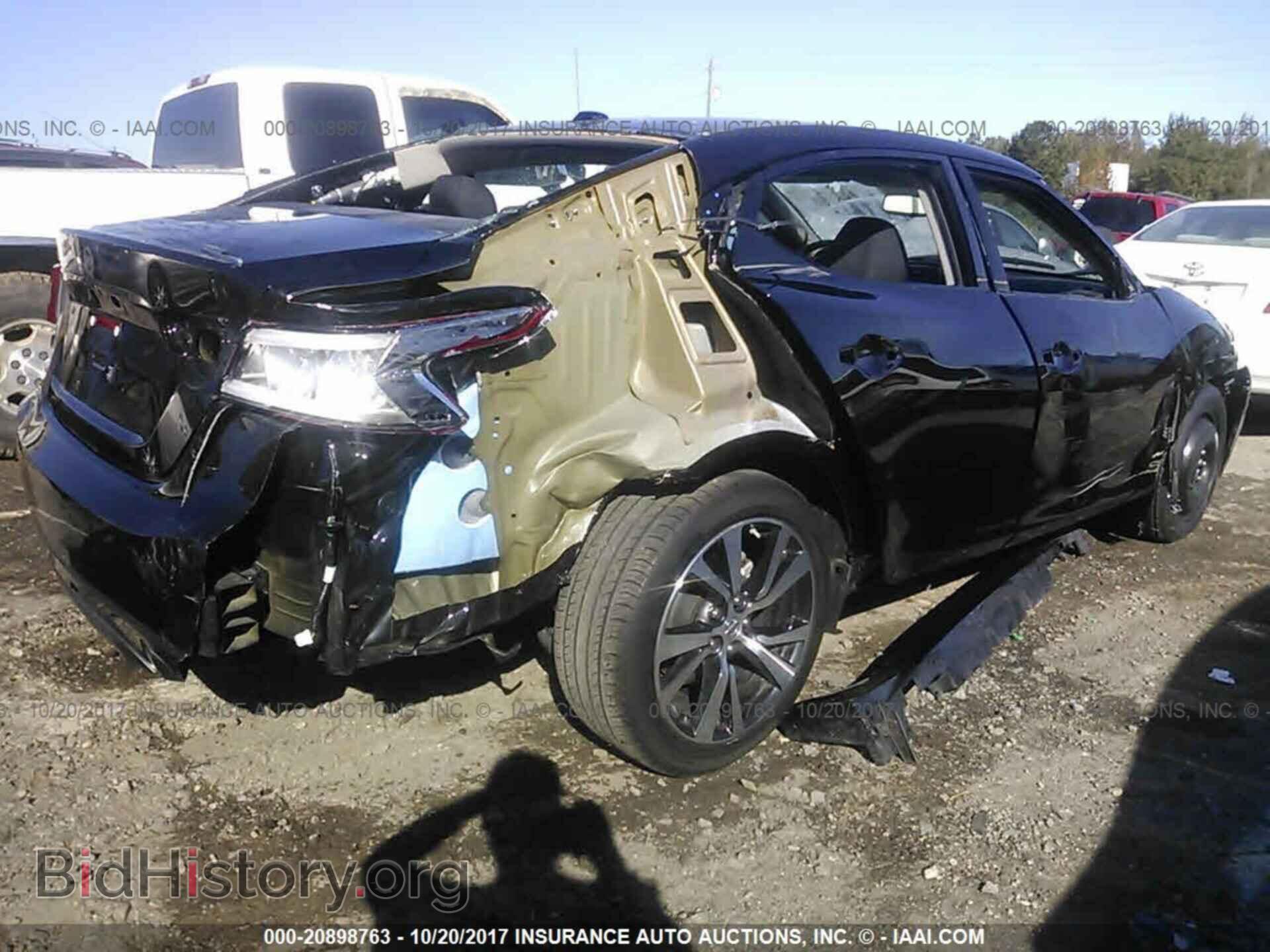 2017 Nissan Maxima - VIN: 1N4AA6AP8HC365557 - Фото 4