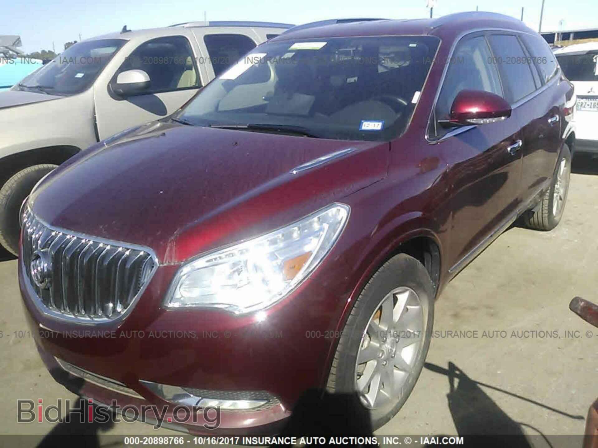2016 Buick Enclave - VIN: 5GAKRBKD7GJ276904 - Фото 2