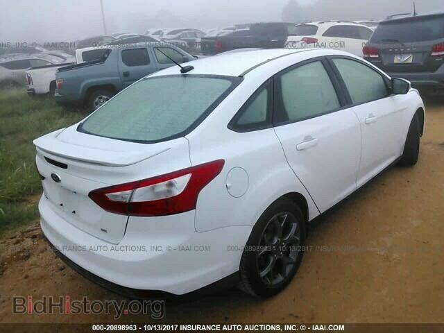 2013 Ford Focus - VIN: 1FADP3F2XDL285324 - Photo 4