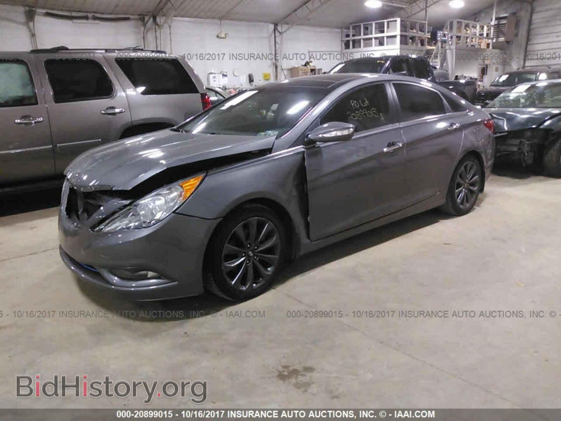 2012 Hyundai Sonata - VIN: 5NPEC4AB8CH384833 - Photo 2