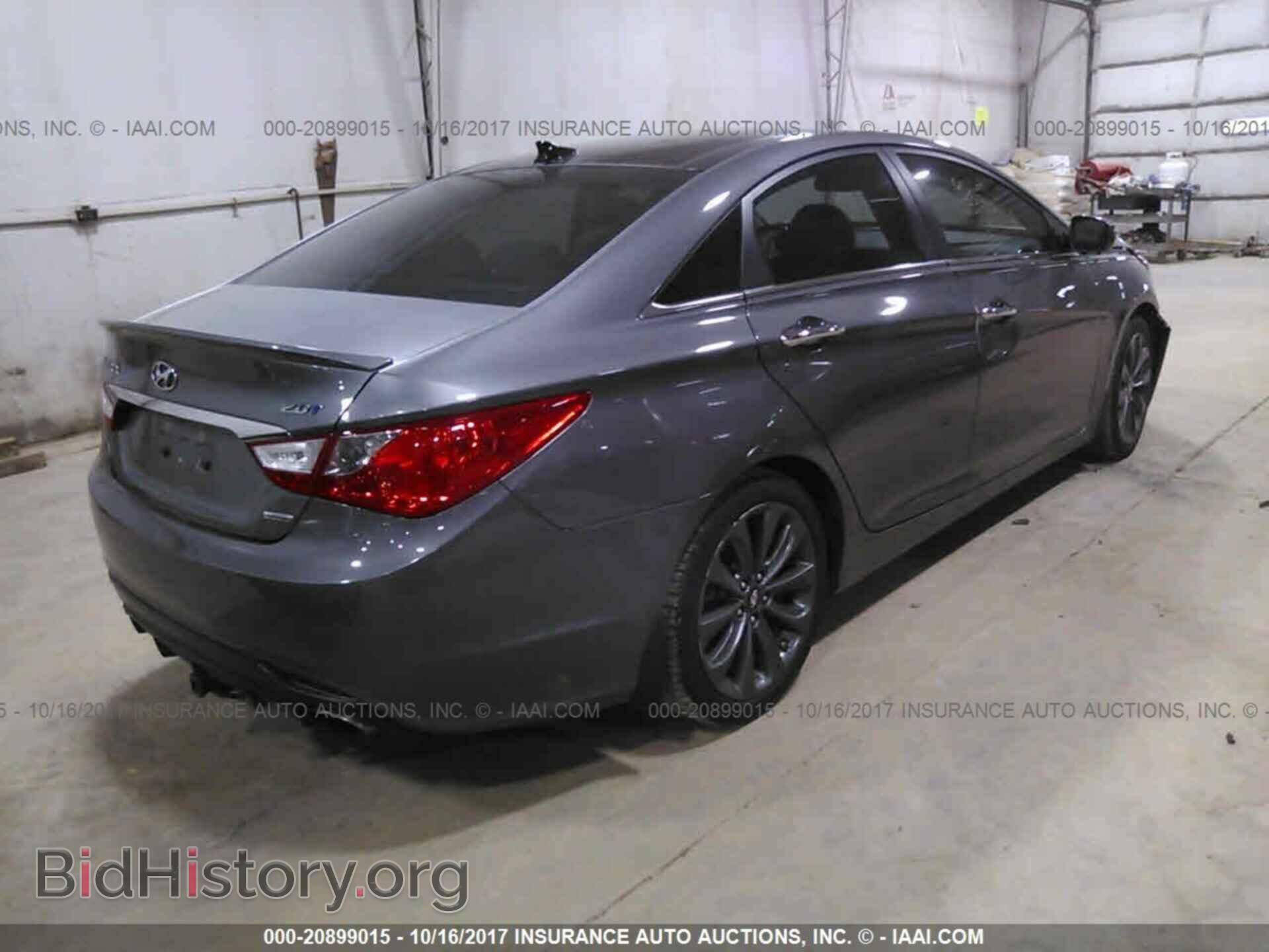 2012 Hyundai Sonata - VIN: 5NPEC4AB8CH384833 - Photo 4