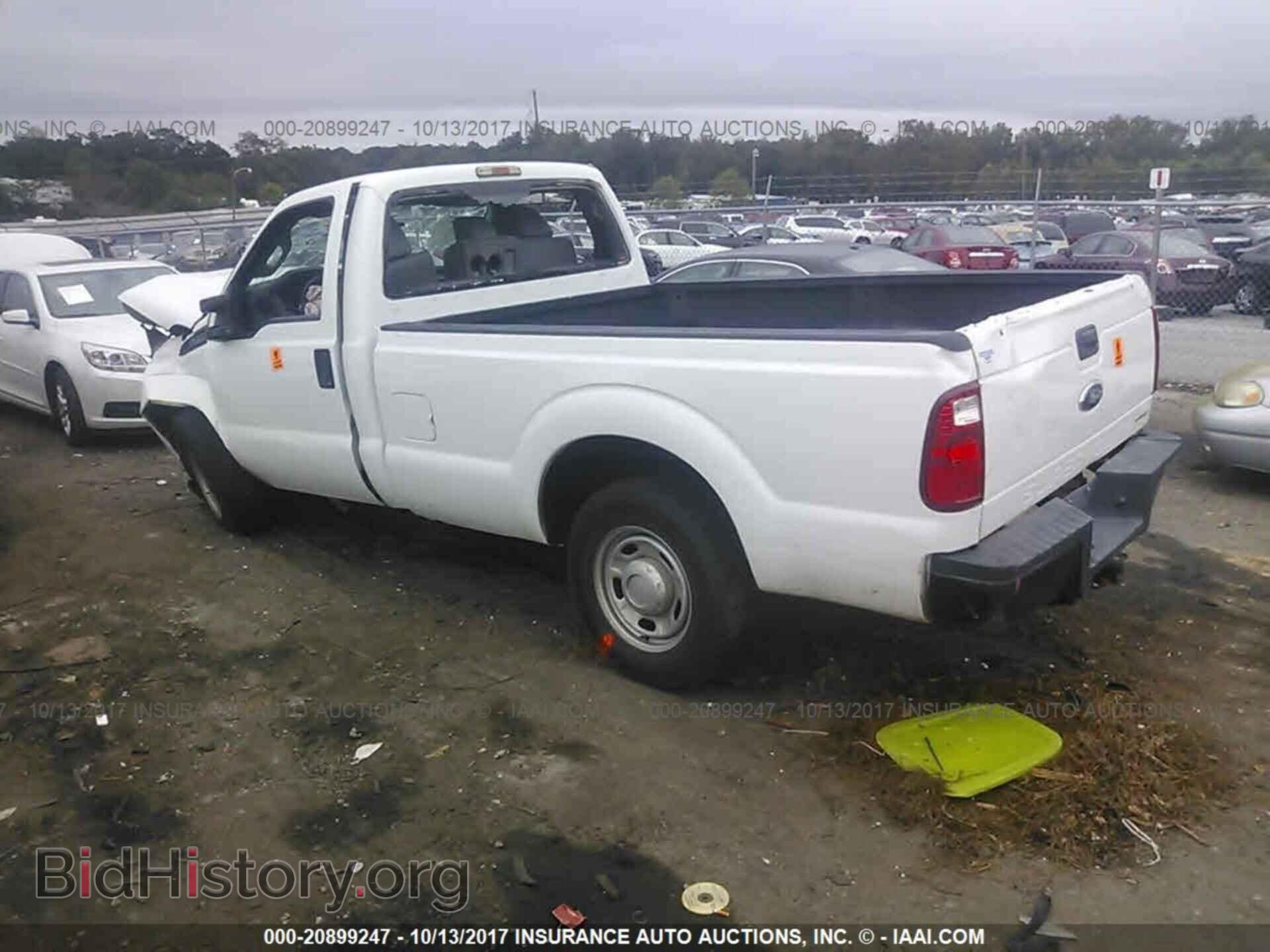 2013 Ford F250 - VIN: 1FTBF2A61DEA82996 - Фото 3