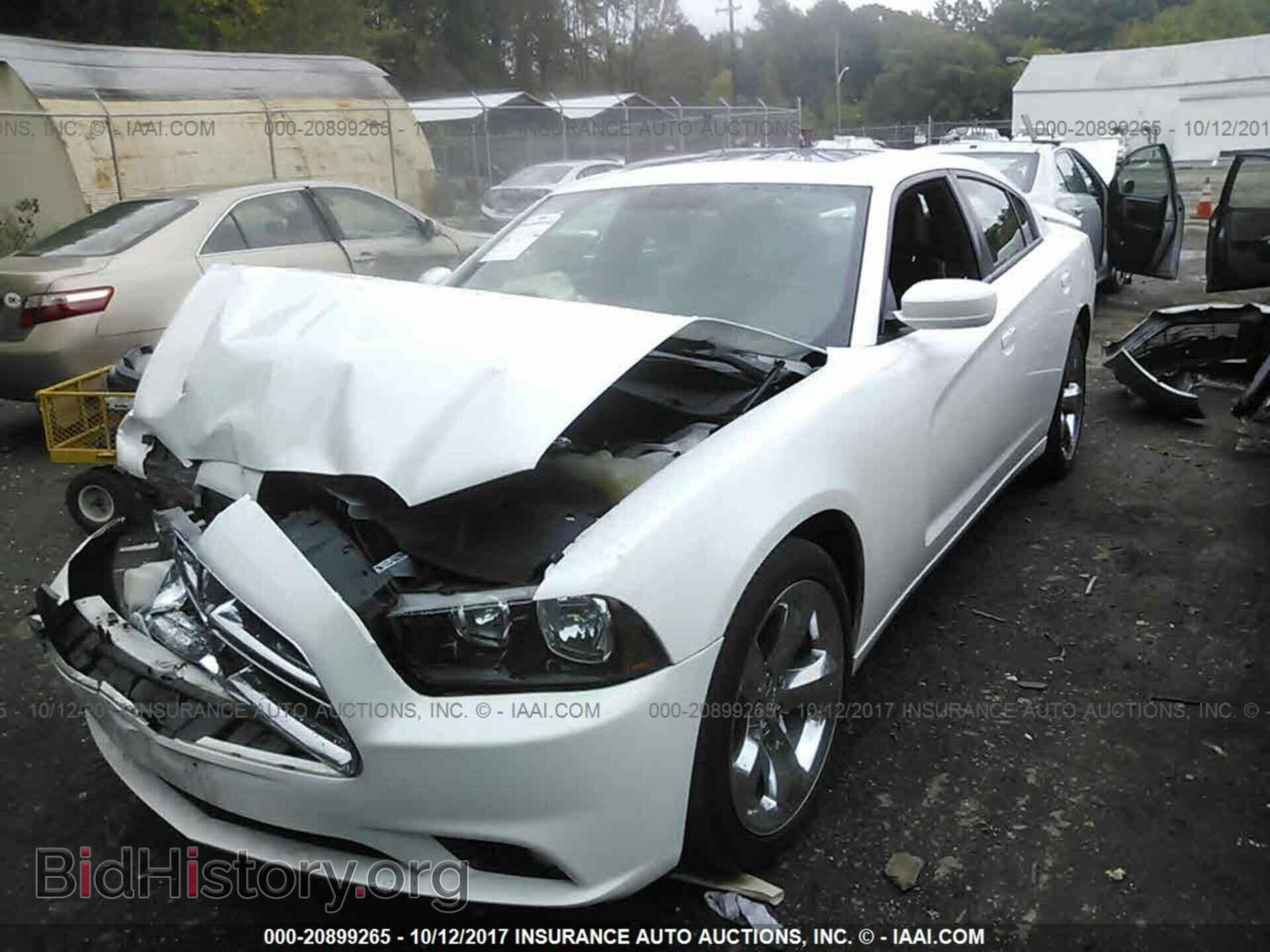 2013 Dodge Charger - VIN: 2C3CDXHG6DH610955 - Photo 2