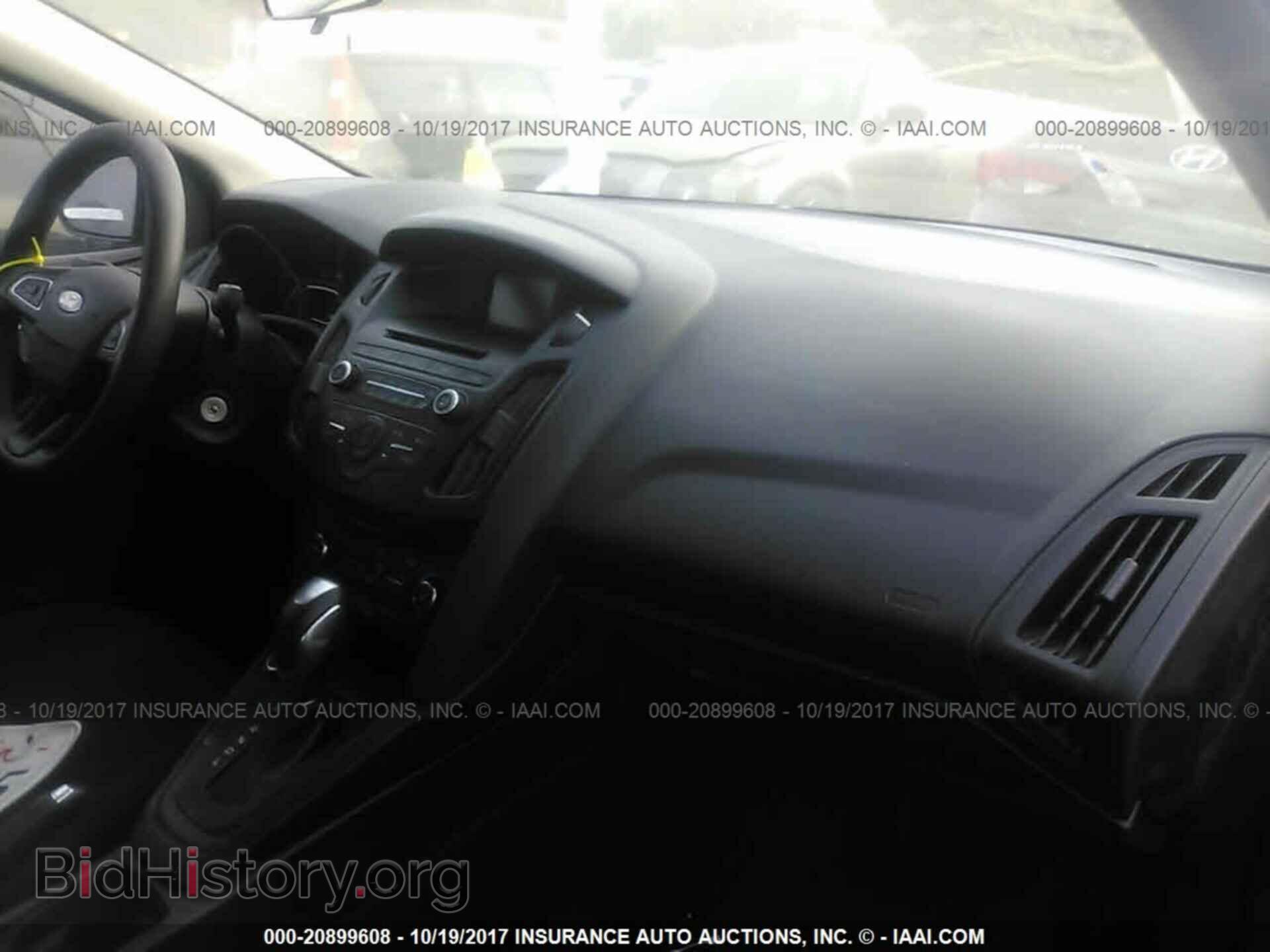 2015 Ford Focus - VIN: 1FADP3F28FL269948 - Photo 5