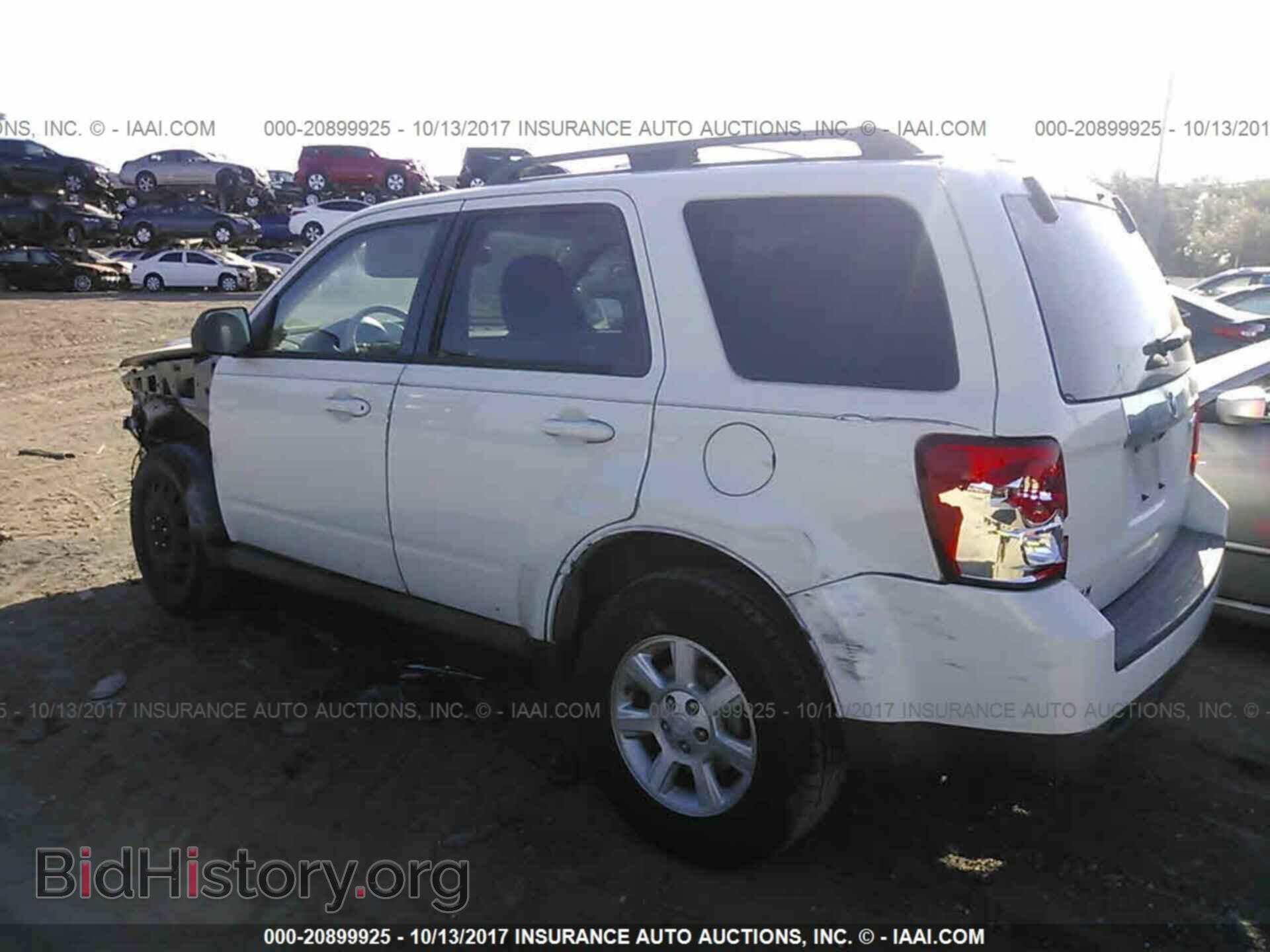 2011 Mazda Tribute - VIN: 4F2CY0C72BKM03385 - Фото 3