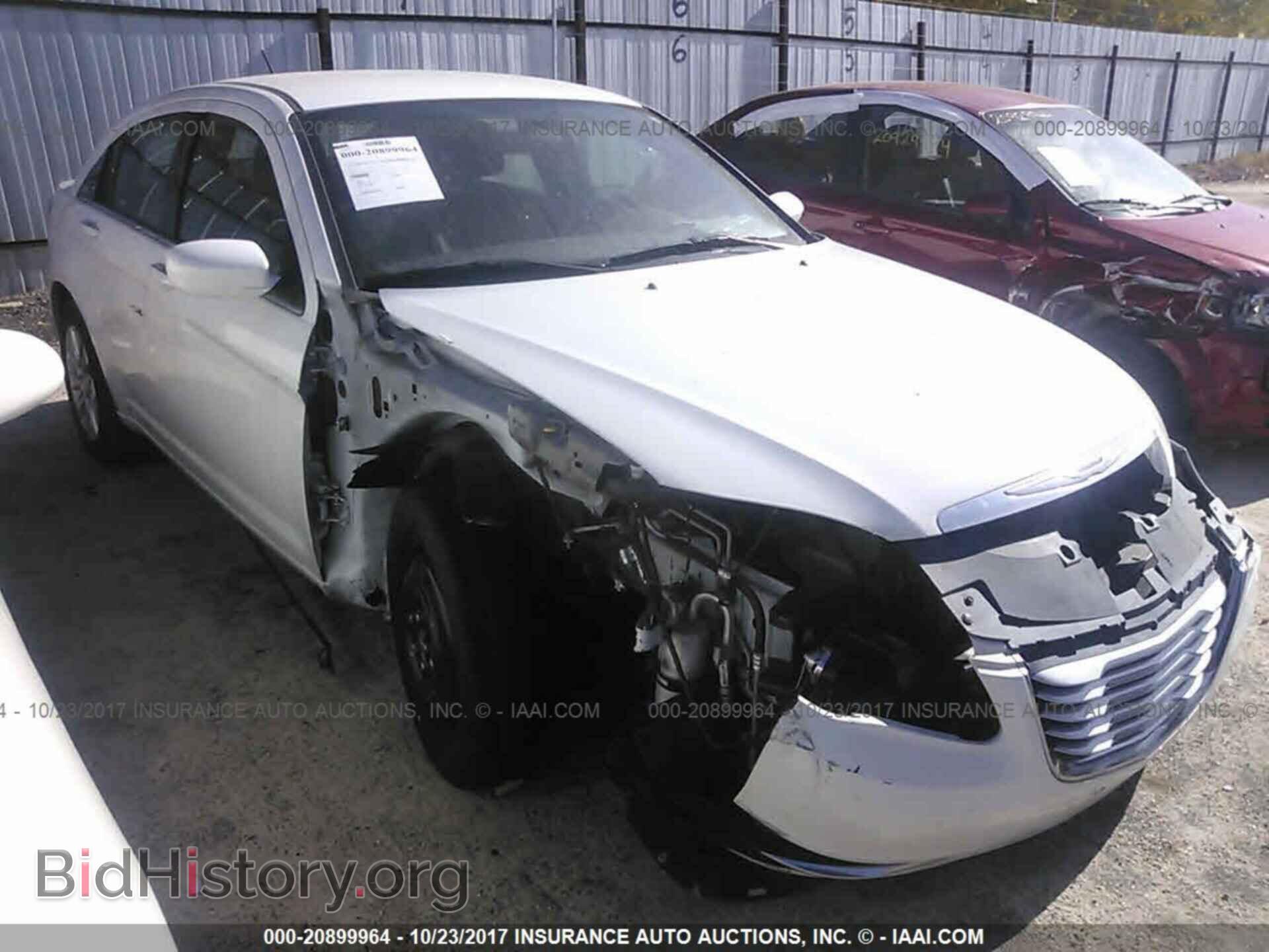 Photo 1C3CCBAB1DN647116 - Chrysler 200 2013