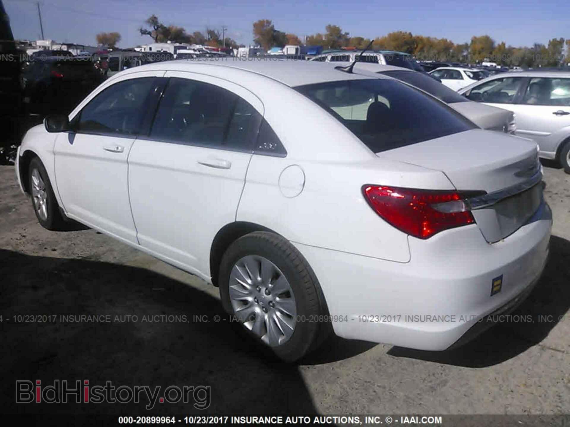 2013 Chrysler 200 - VIN: 1C3CCBAB1DN647116 - Фото 3