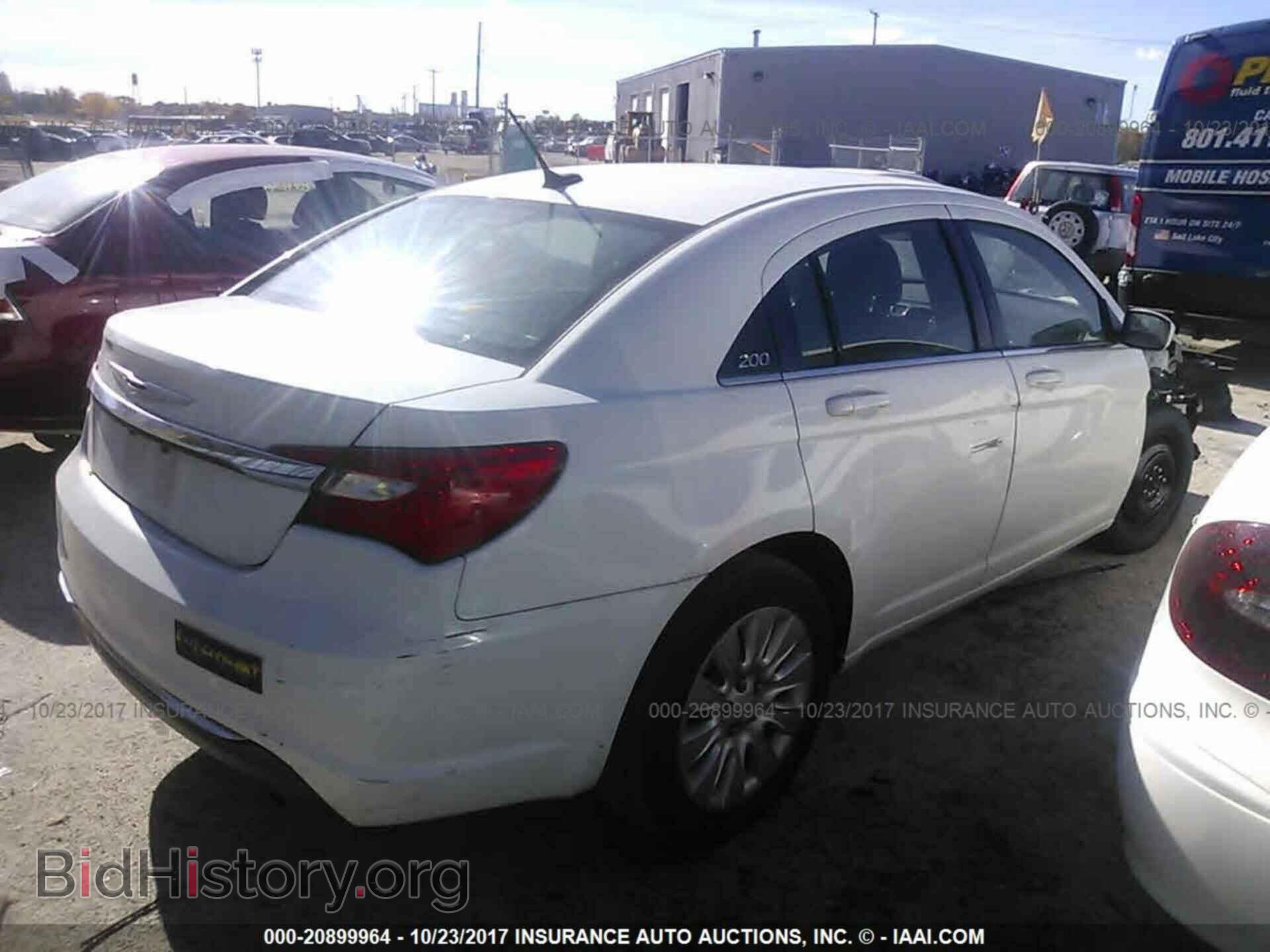 2013 Chrysler 200 - VIN: 1C3CCBAB1DN647116 - Фото 4