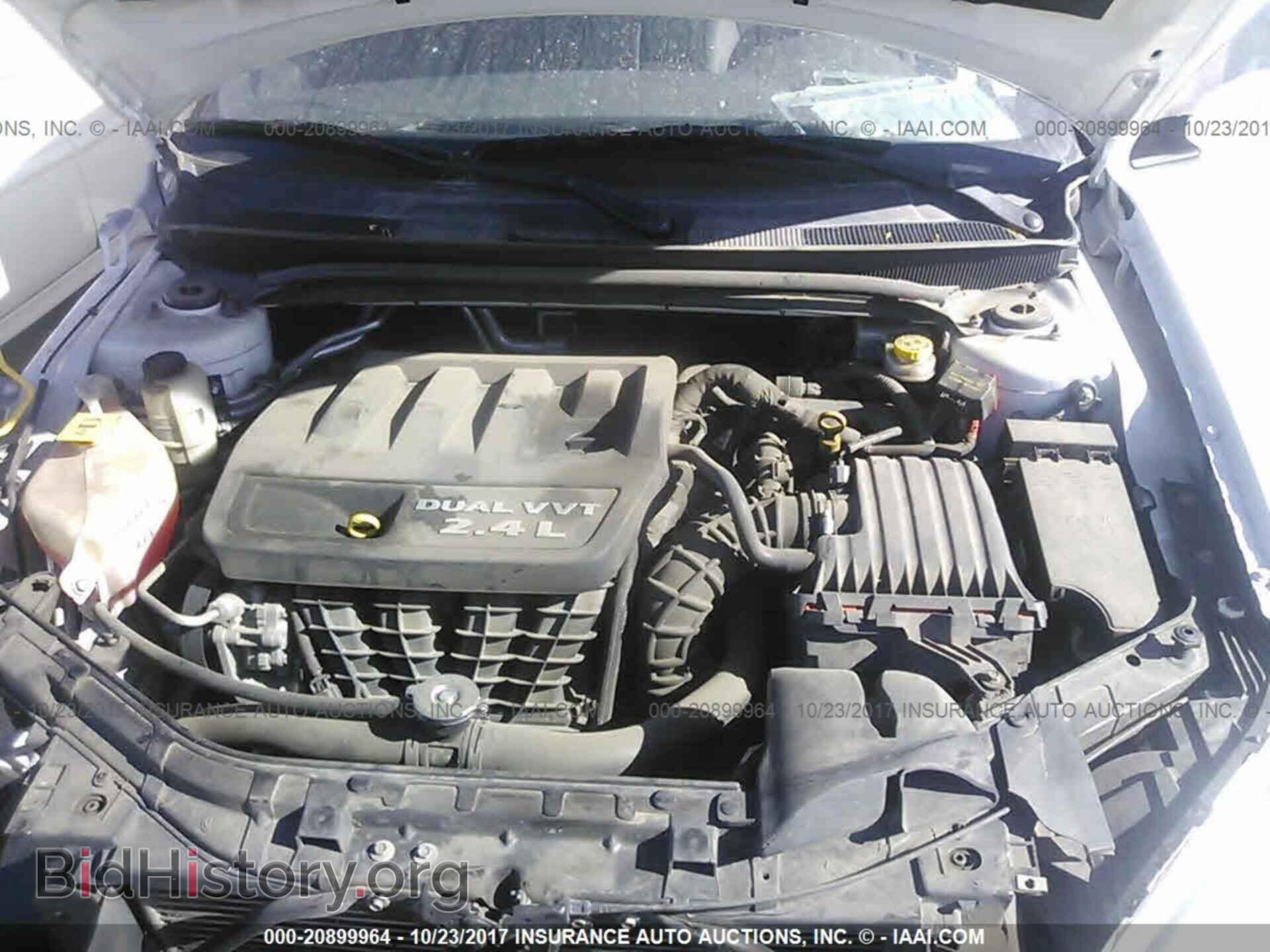 2013 Chrysler 200 - VIN: 1C3CCBAB1DN647116 - Фото 10