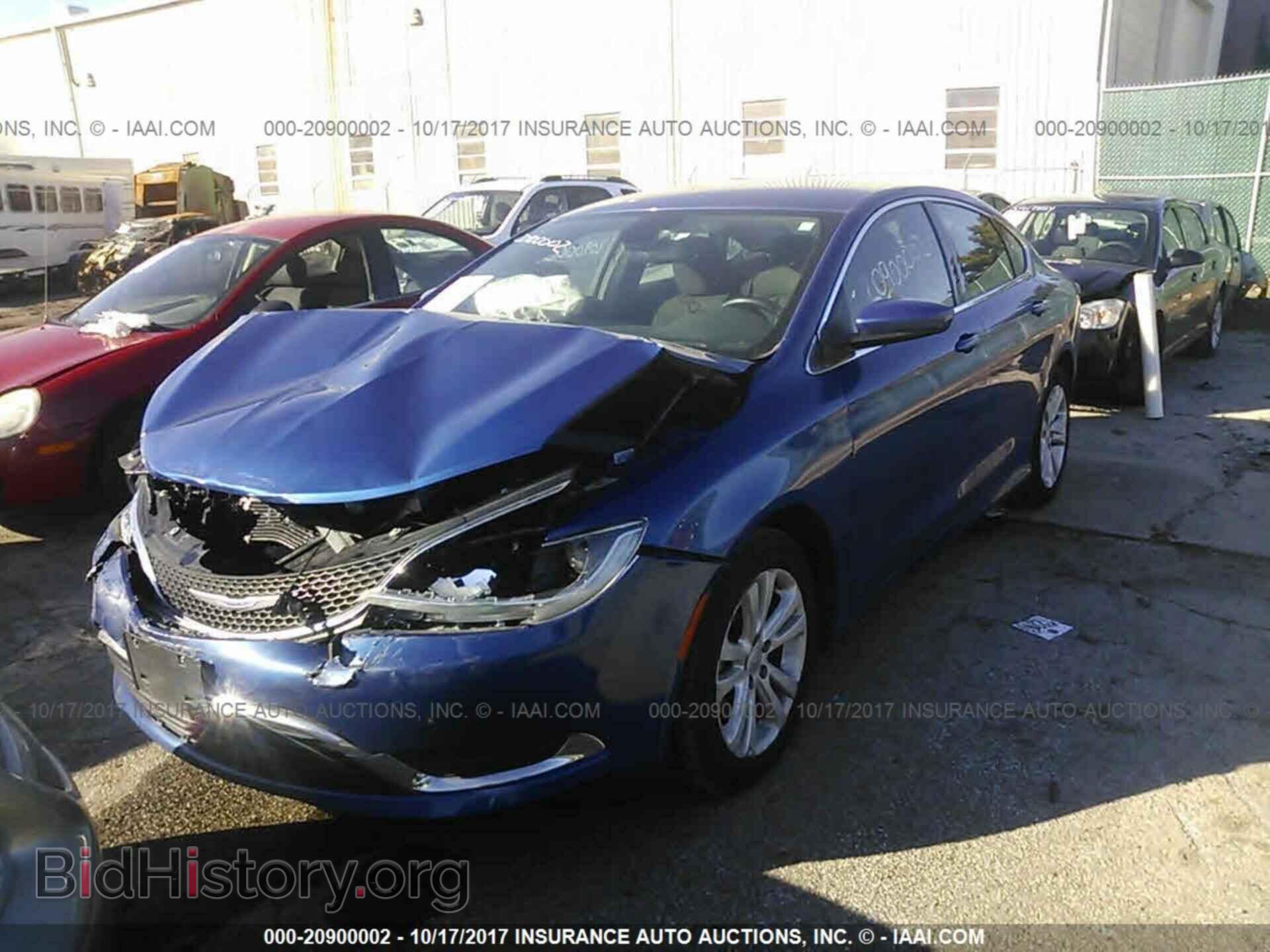 2015 Chrysler 200 - VIN: 1C3CCCAB6FN714690 - Photo 2
