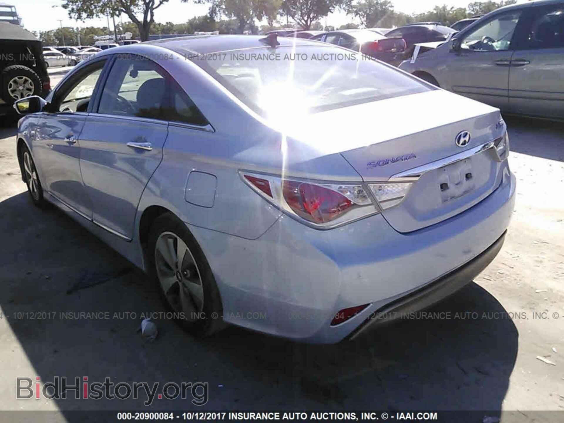 2012 Hyundai Sonata - VIN: KMHEC4A45CA028778 - Photo 3