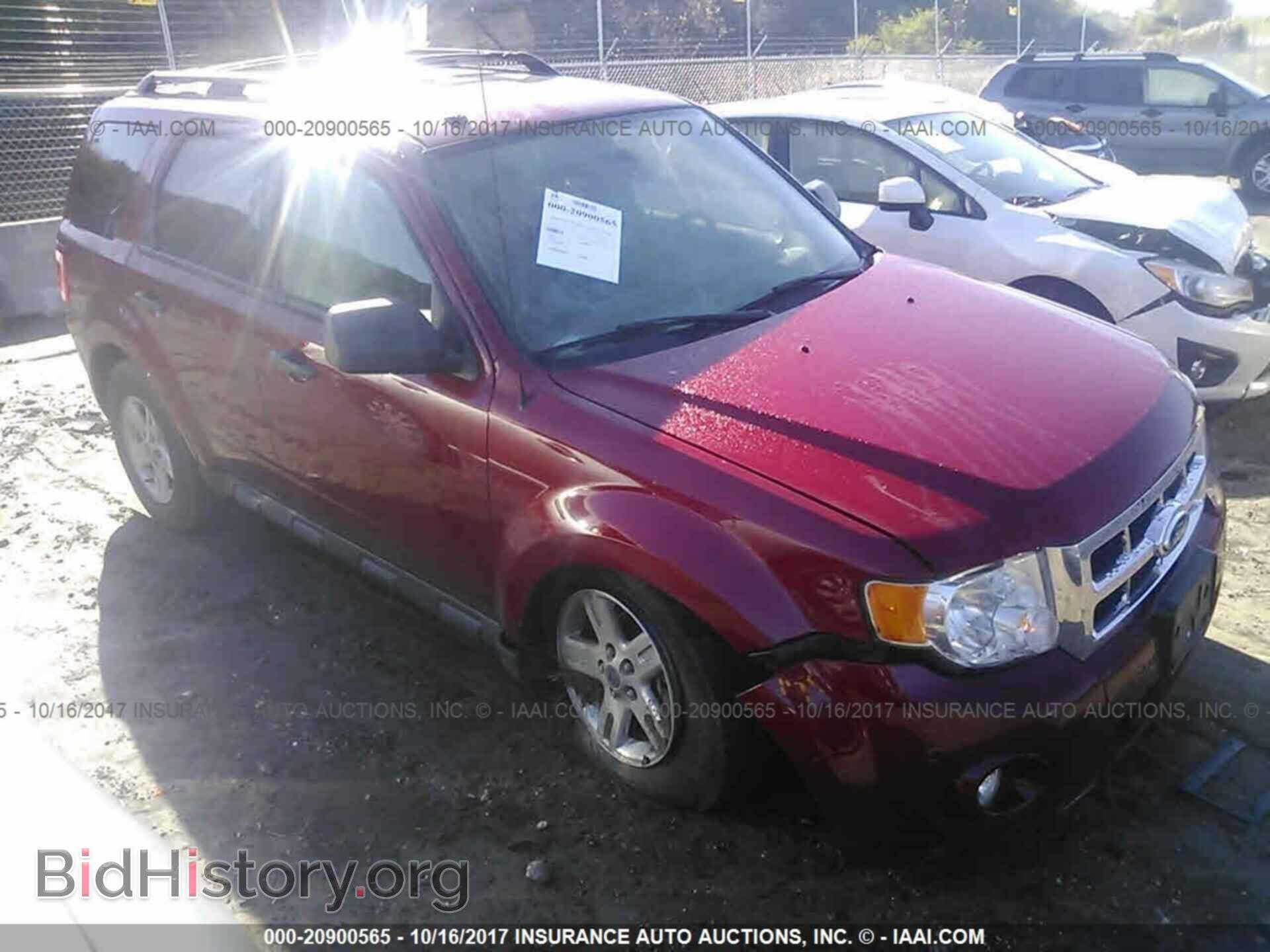 2011 Ford Escape - VIN: 1FMCU9D76BKA97155 - Photo 6