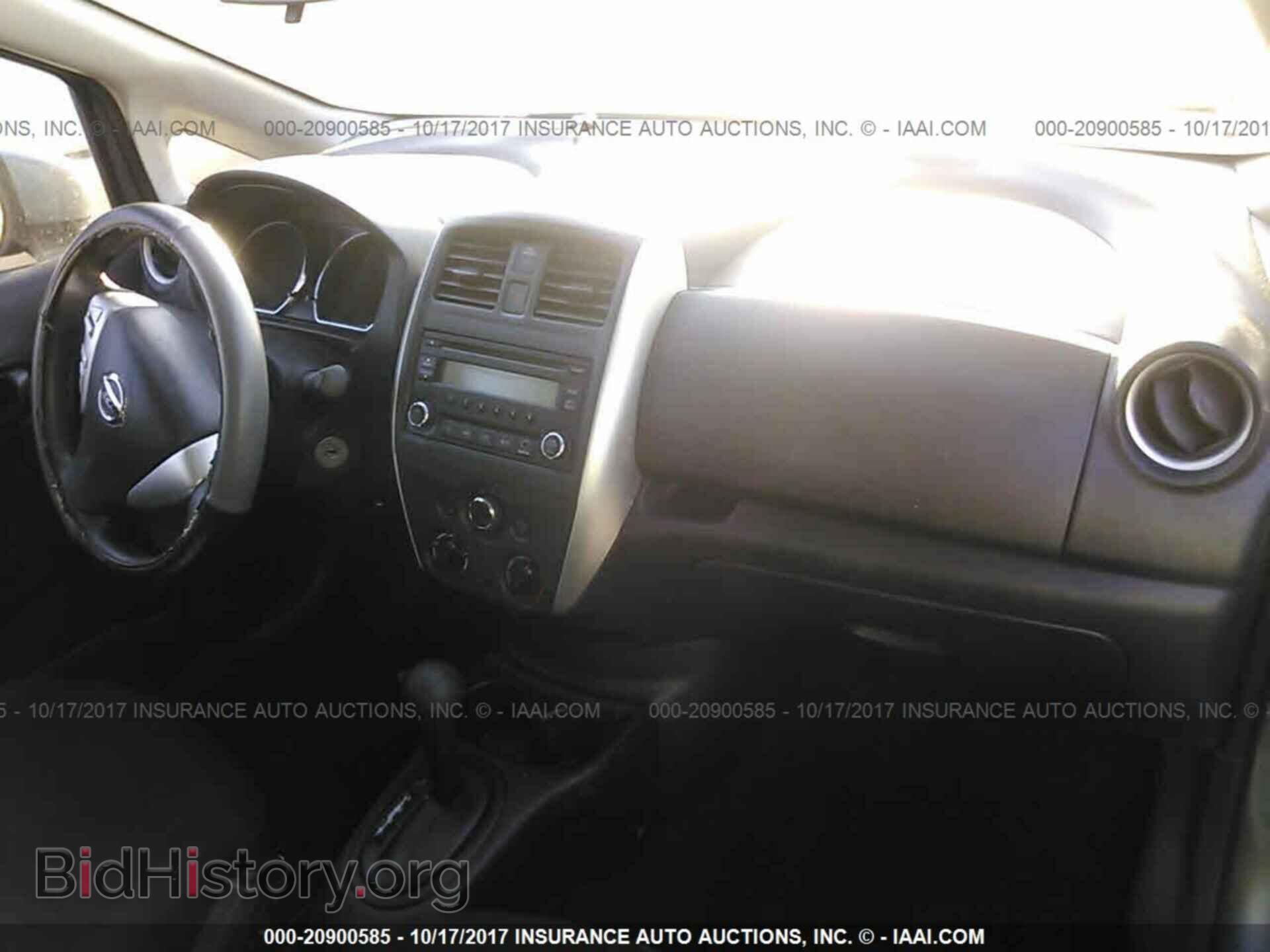 2015 Nissan Versa note - VIN: 3N1CE2CP5FL359877 - Photo 5