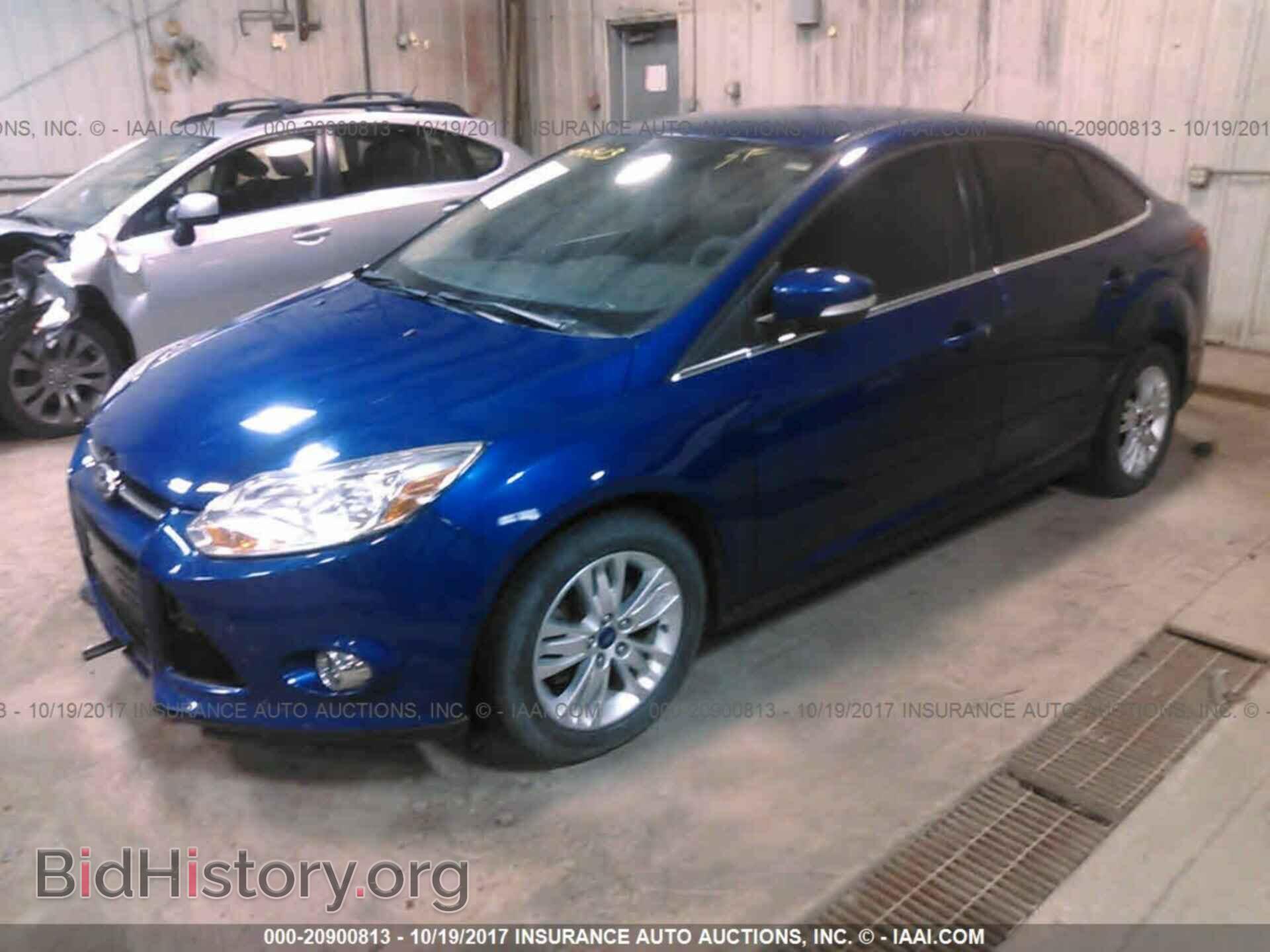 2012 Ford Focus - VIN: 1FAHP3H21CL373627 - Photo 2