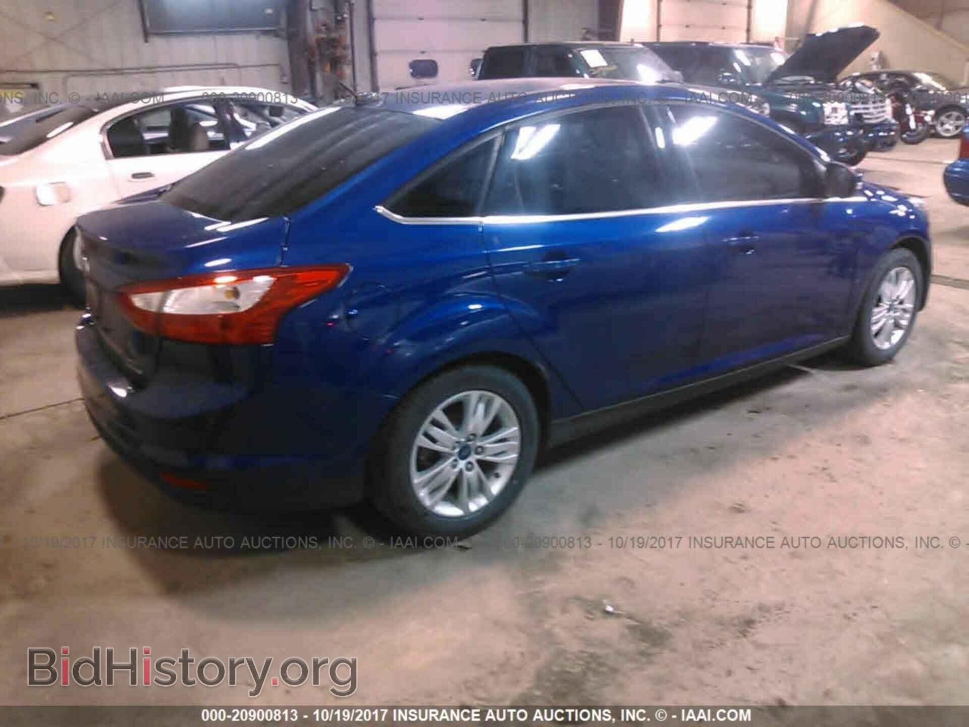 2012 Ford Focus - VIN: 1FAHP3H21CL373627 - Photo 4