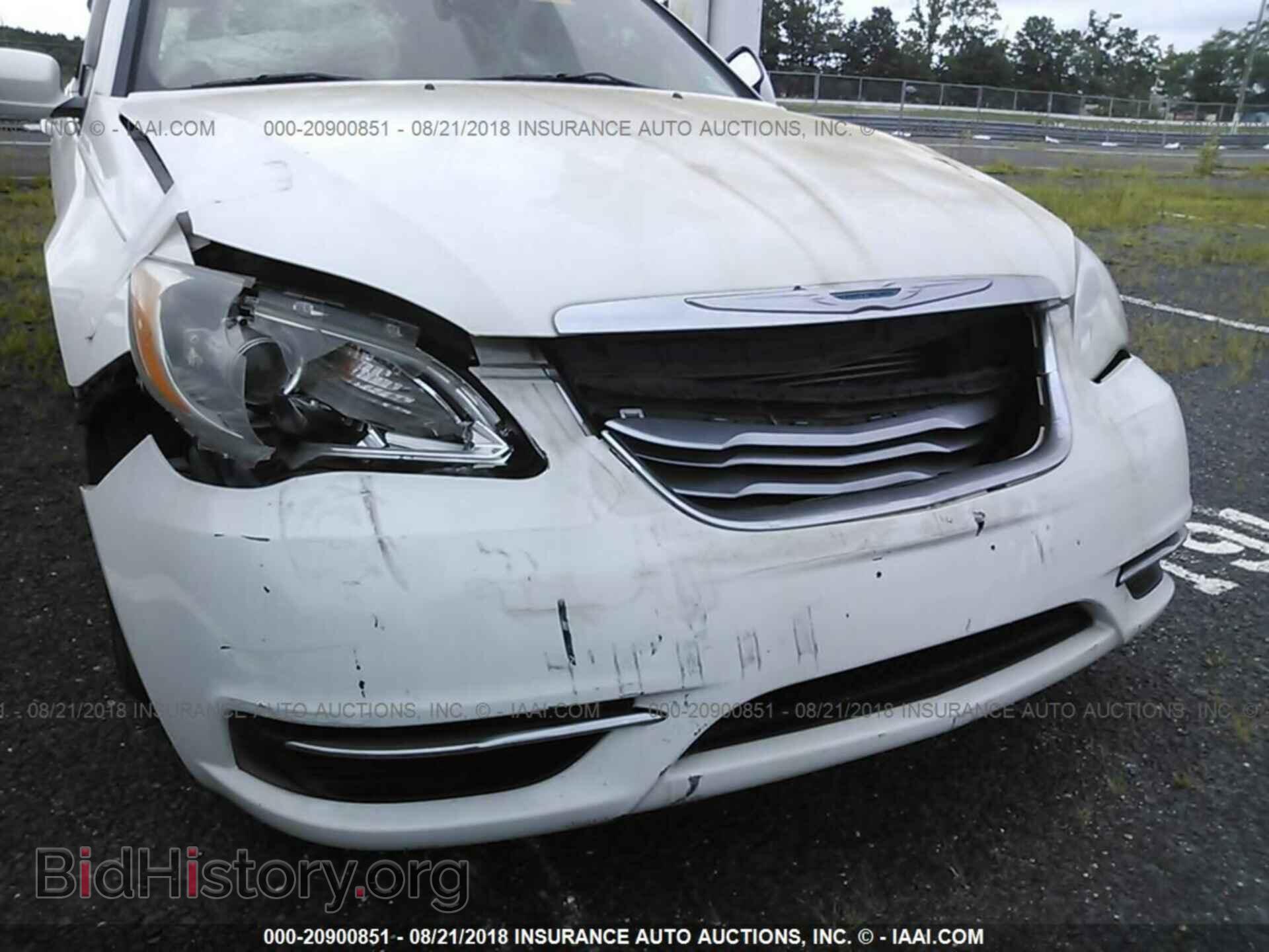2011 Chrysler 200 - VIN: 1C3BC1FB5BN548200 - Photo 6