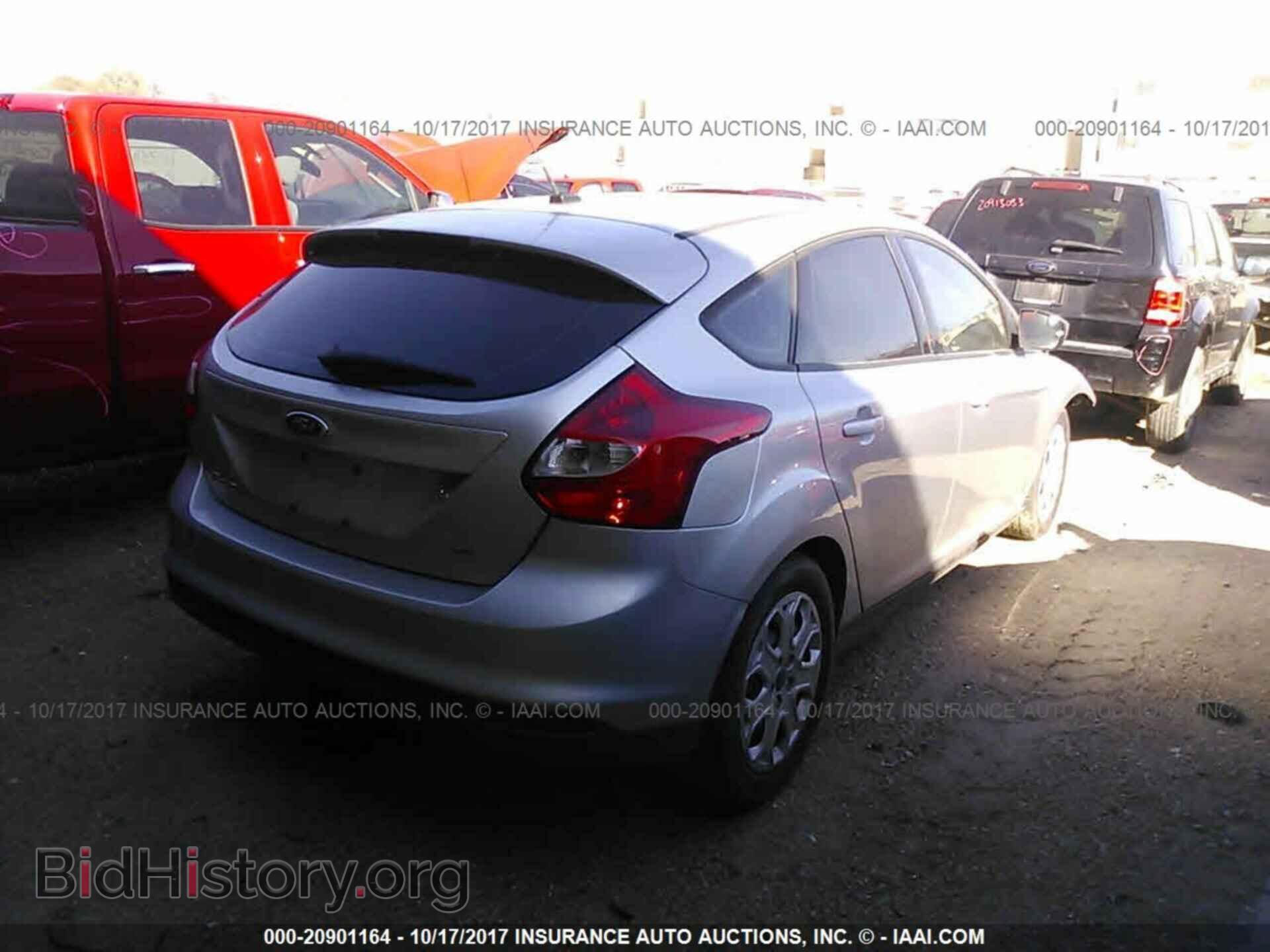2012 Ford Focus - VIN: 1FAHP3K20CL405380 - Photo 4