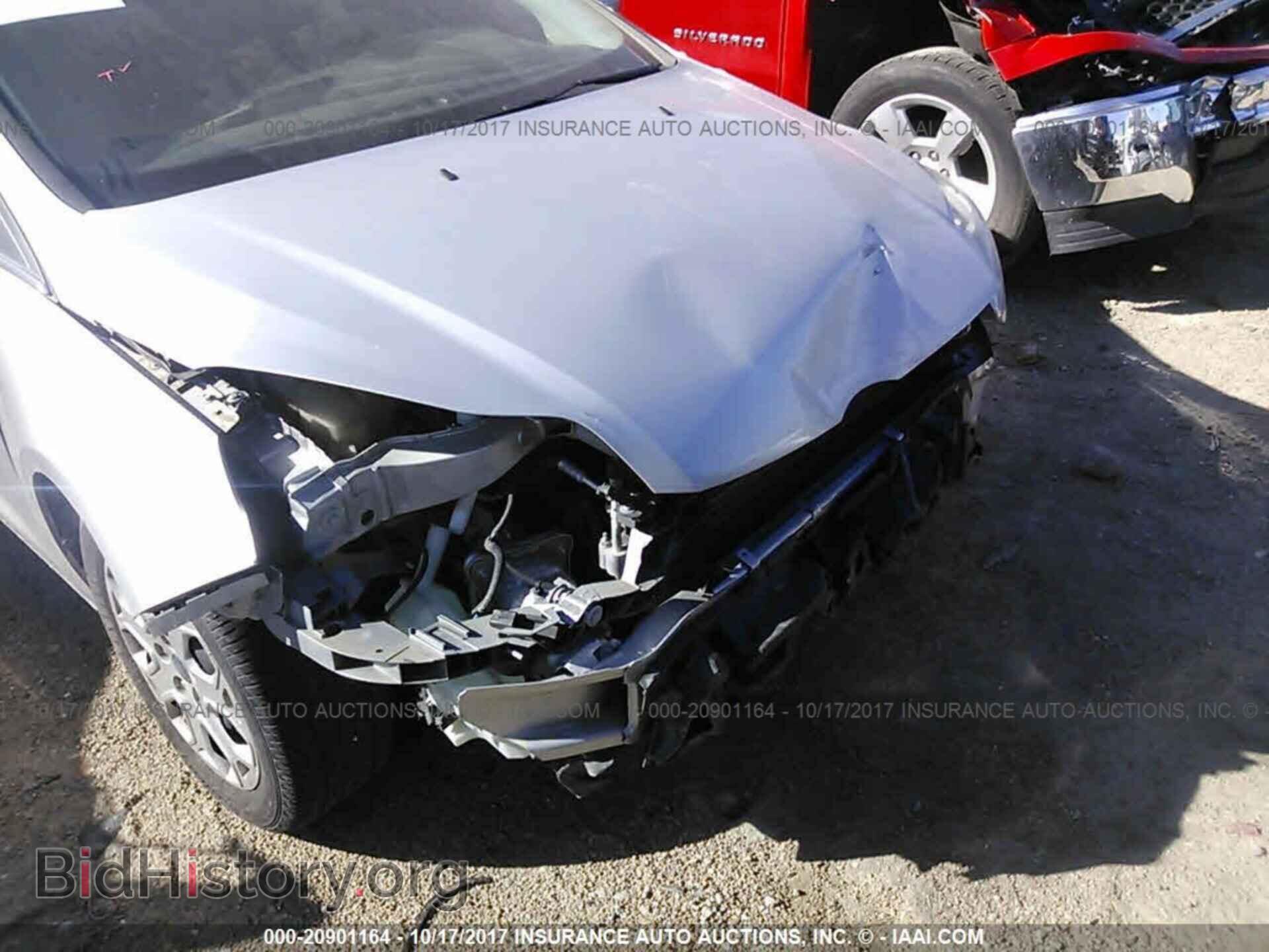 2012 Ford Focus - VIN: 1FAHP3K20CL405380 - Photo 6