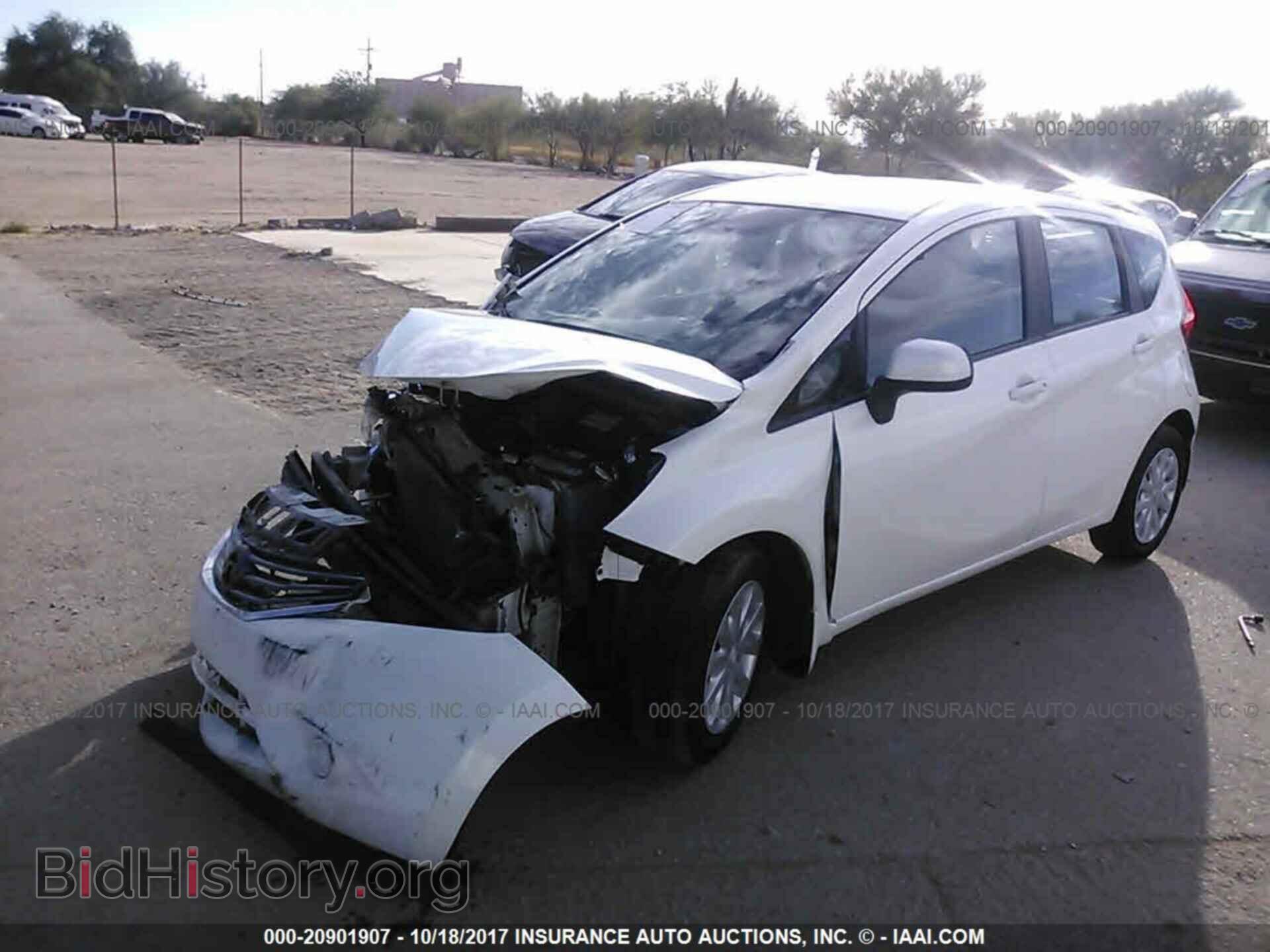 2014 Nissan Versa note - VIN: 3N1CE2CP0EL403749 - Photo 2