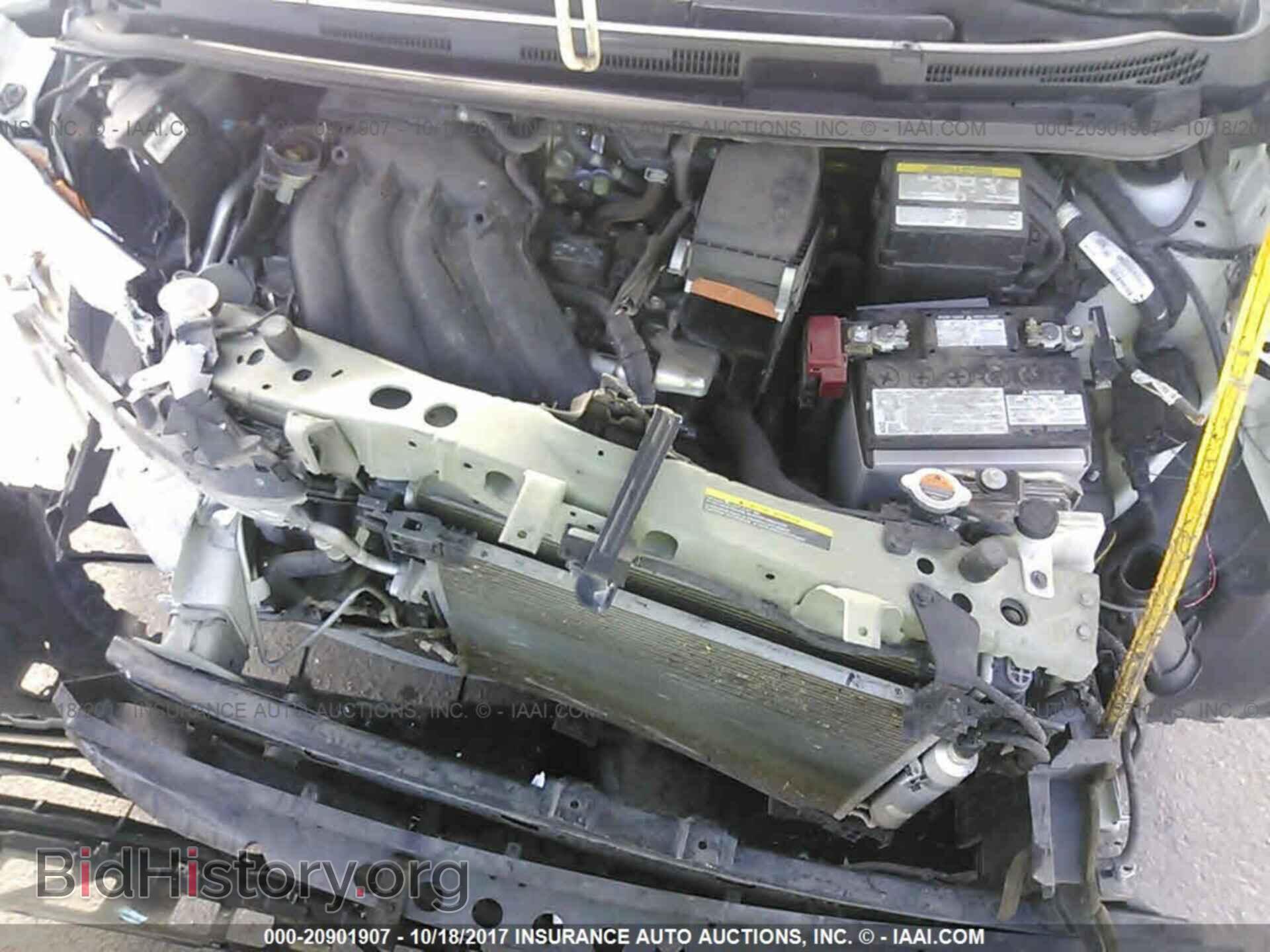 2014 Nissan Versa note - VIN: 3N1CE2CP0EL403749 - Photo 10