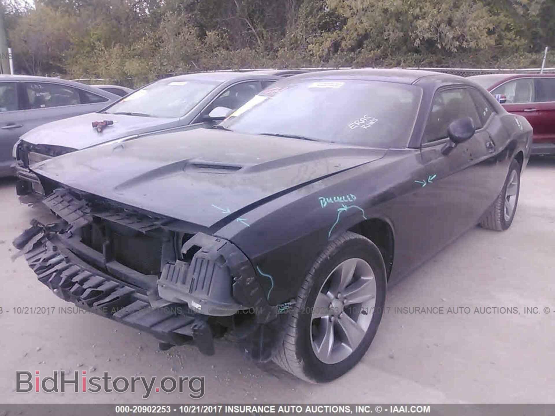 2016 Dodge Challenger - VIN: 2C3CDZAG4GH200679 - Photo 2