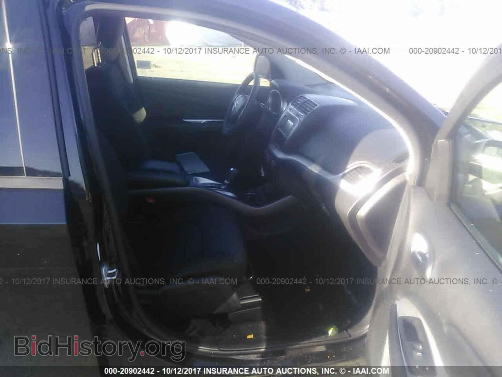 2017 Dodge Journey - VIN: 3C4PDCBG7HT534495 - Фото 5