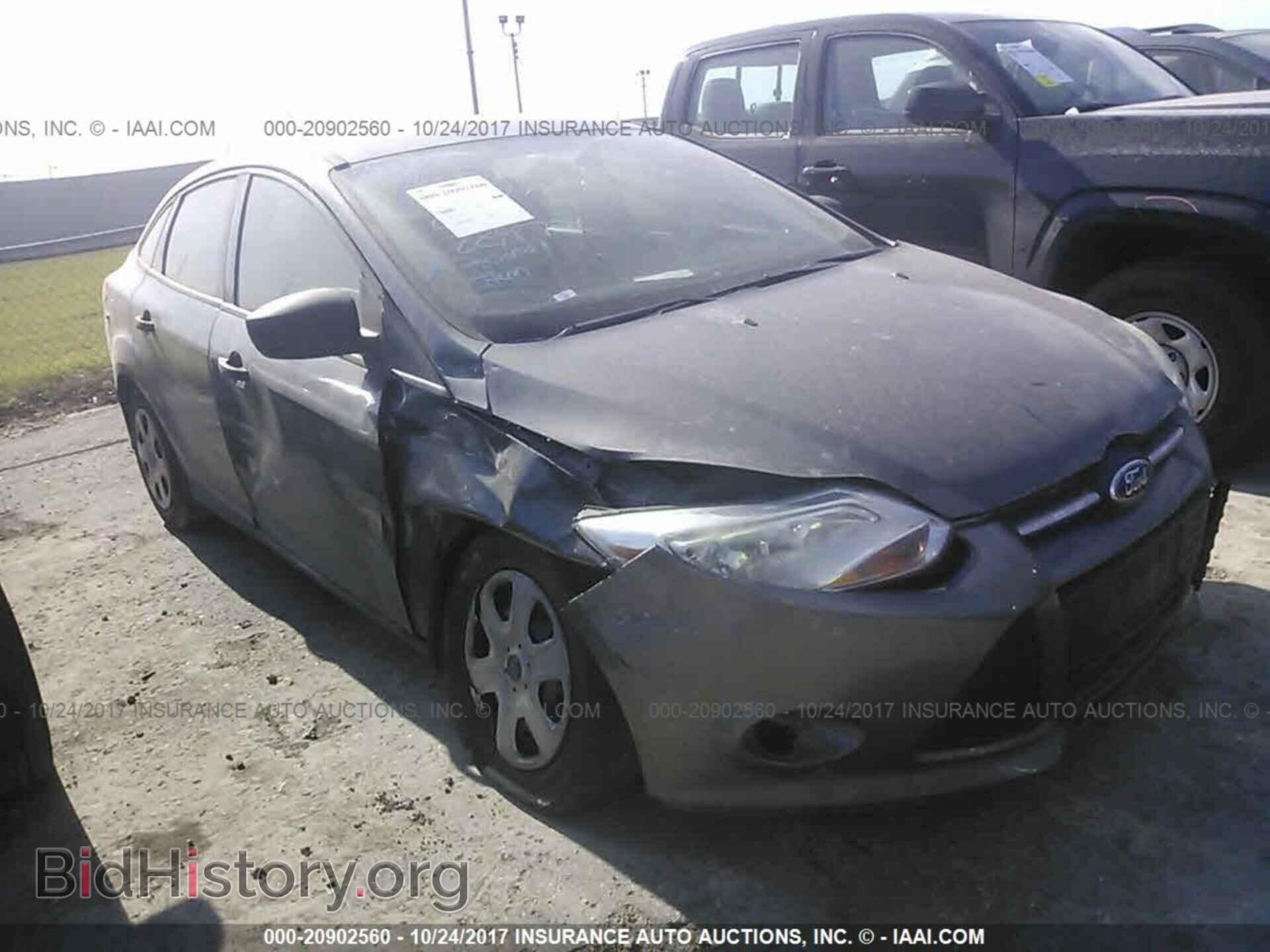 Photo 1FAHP3E28CL289776 - Ford Focus 2012
