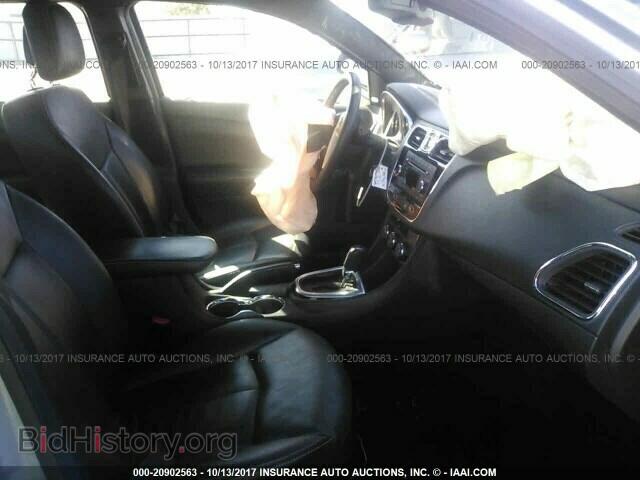 2013 Chrysler 200 - VIN: 1C3CCBCG6DN607669 - Photo 5