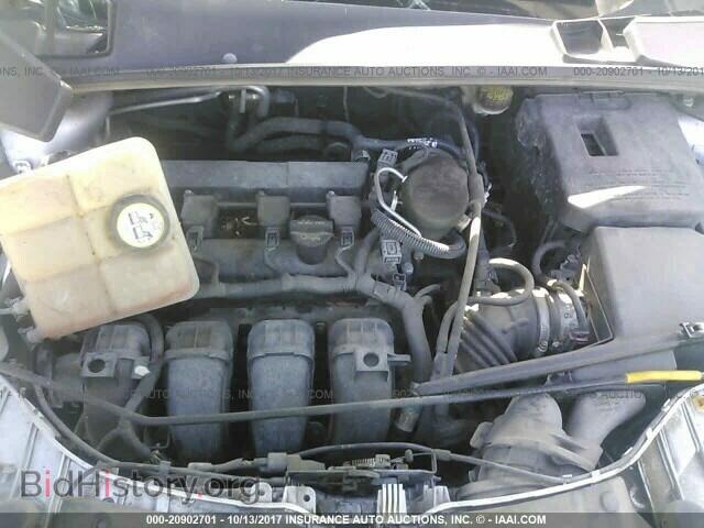 2012 Ford Focus - VIN: 1FAHP3F28CL223839 - Photo 10