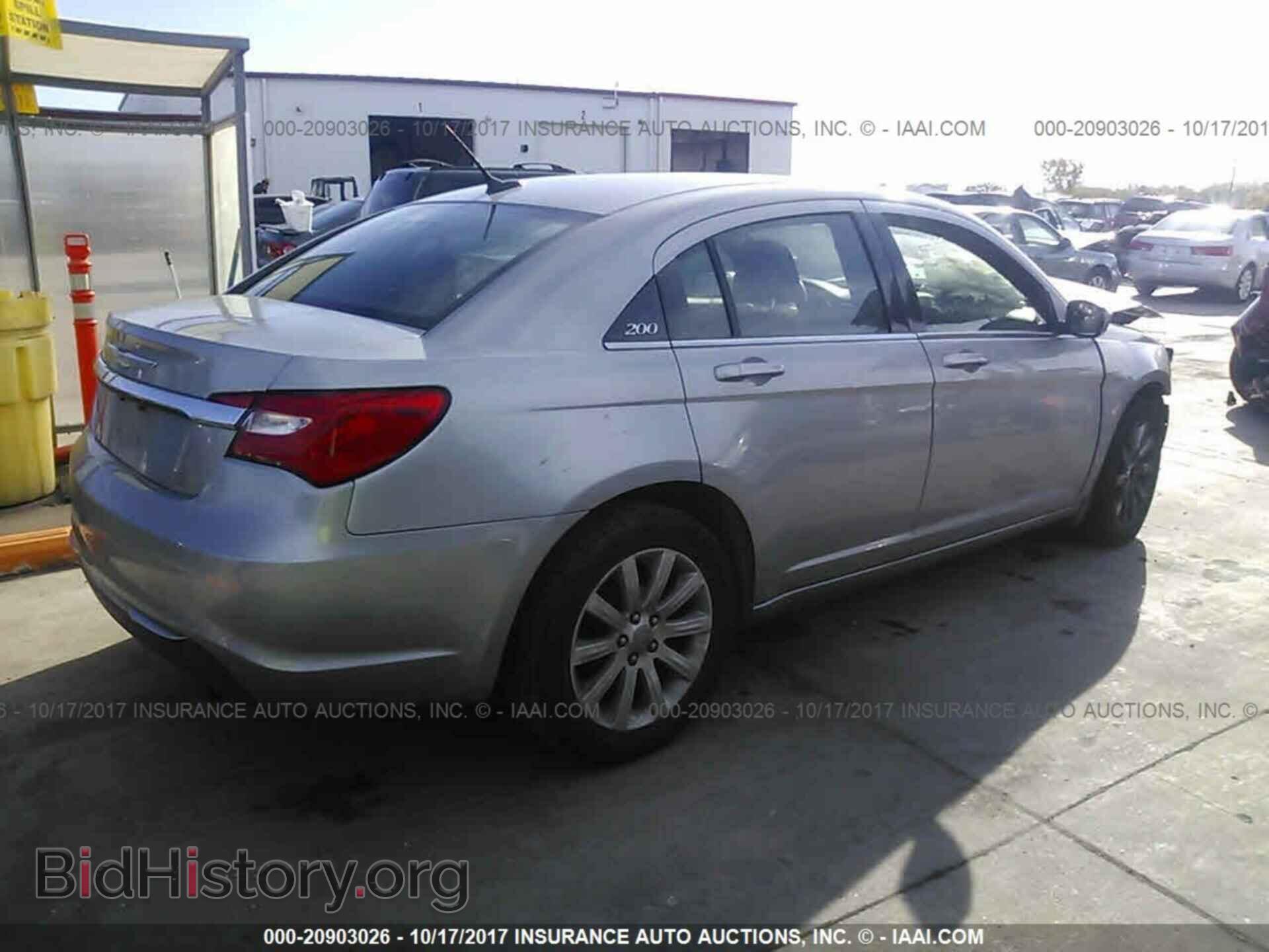 2013 Chrysler 200 - VIN: 1C3CCBBB4DN546618 - Photo 4