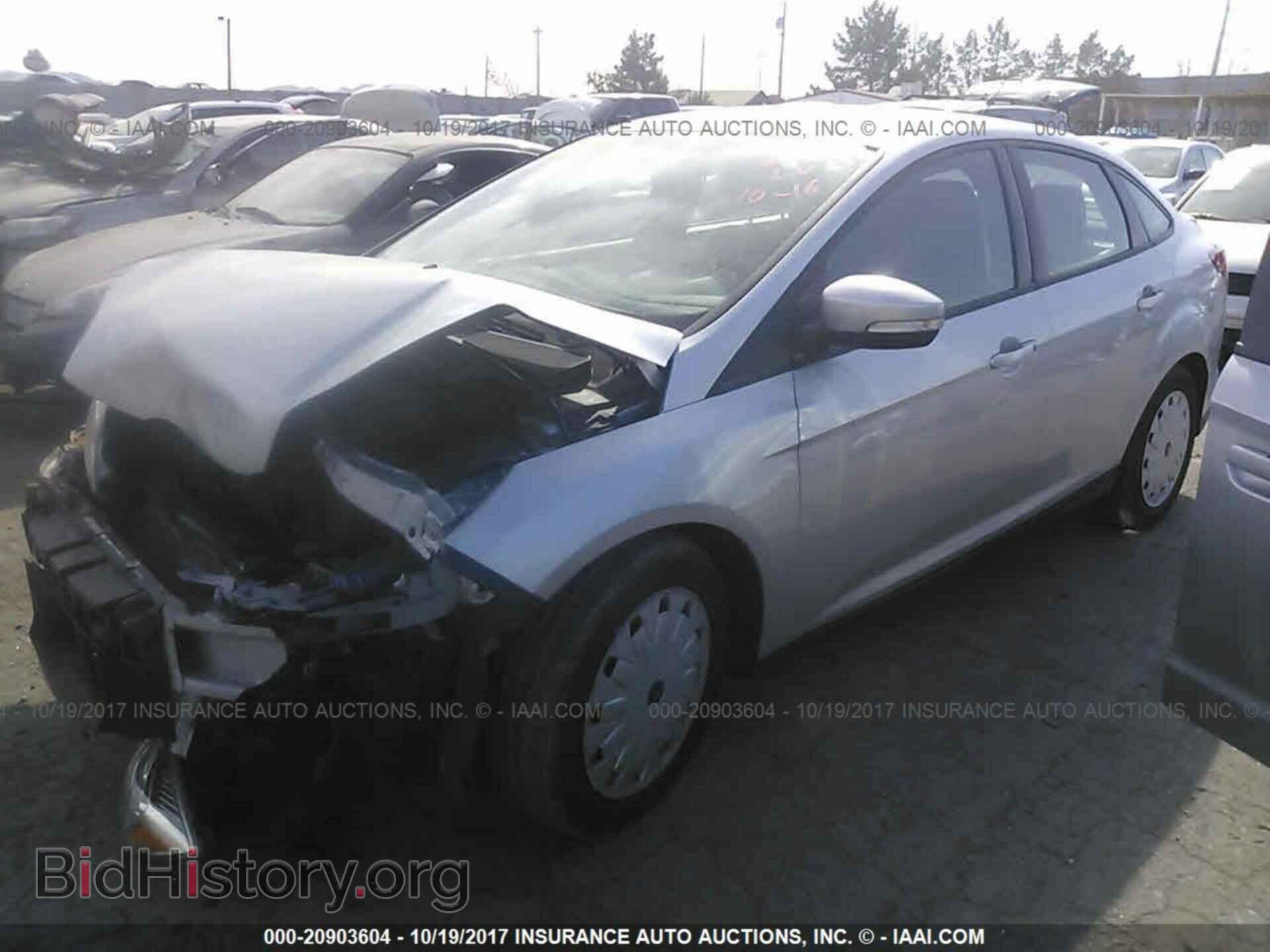 2013 Ford Focus - VIN: 1FADP3F28DL132344 - Фото 2