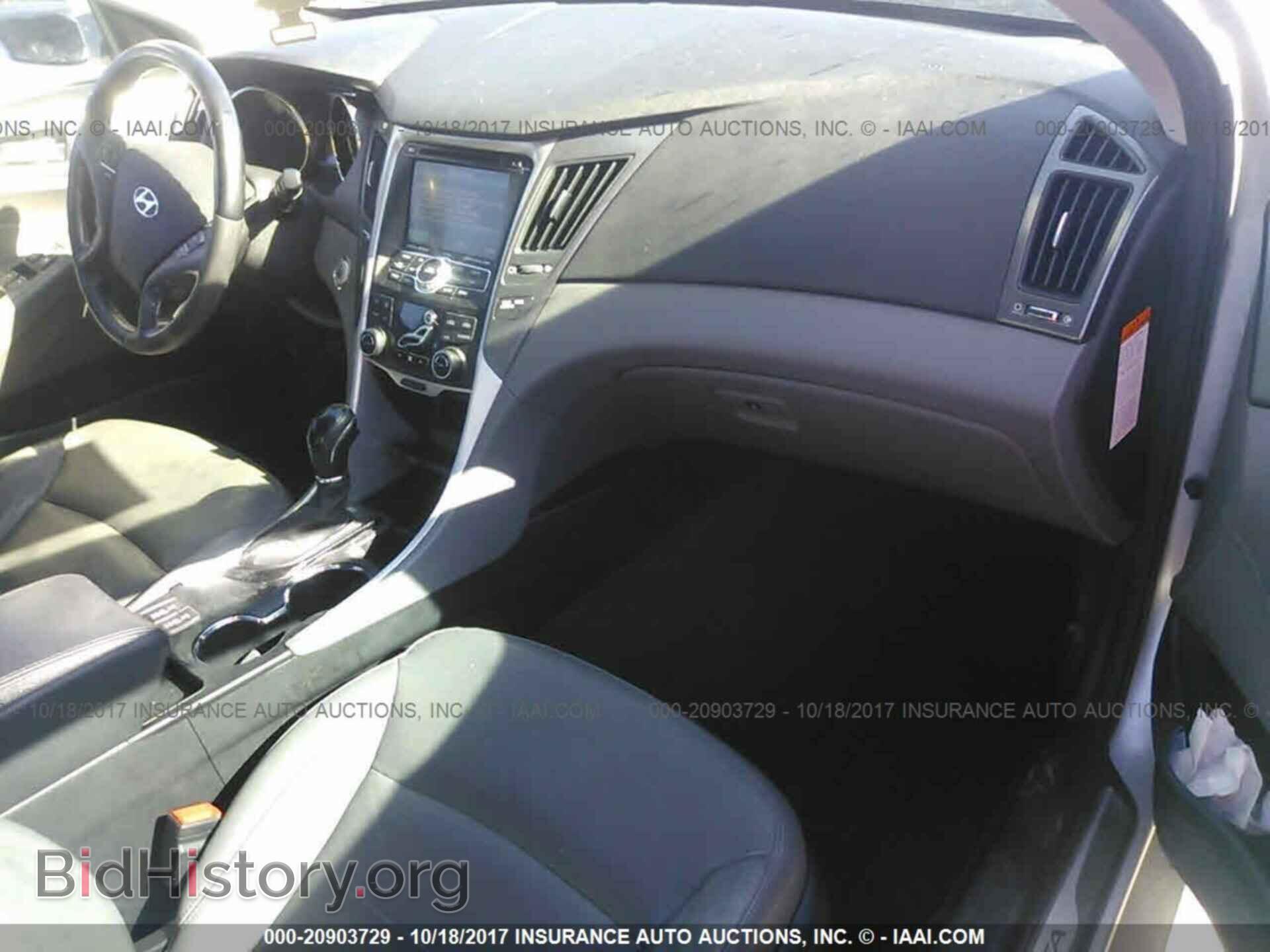 2012 Hyundai Sonata - VIN: KMHEC4A49CA025981 - Photo 5